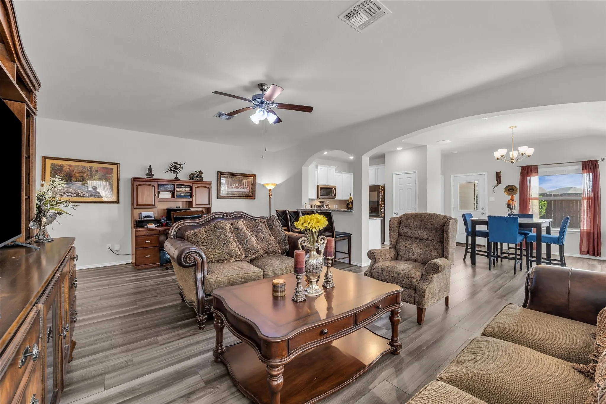 Single Family Residence For Sale in Mc Lennan County , 2912 Brosnan Road, Waco, Texas 76655, 4 Bedroom, 2 Bathroom, 2 Garage spaces, 1,909 Sqft, built in 2022, mls#21404868, Real Estate Agent in Waco, Homes For Sale in Mc Lennan county, Homes For Sale in Waco, Realtor in Waco Texas, Real Estate Brokerage Independent Realty Texas, Luminita Cordes Realtor