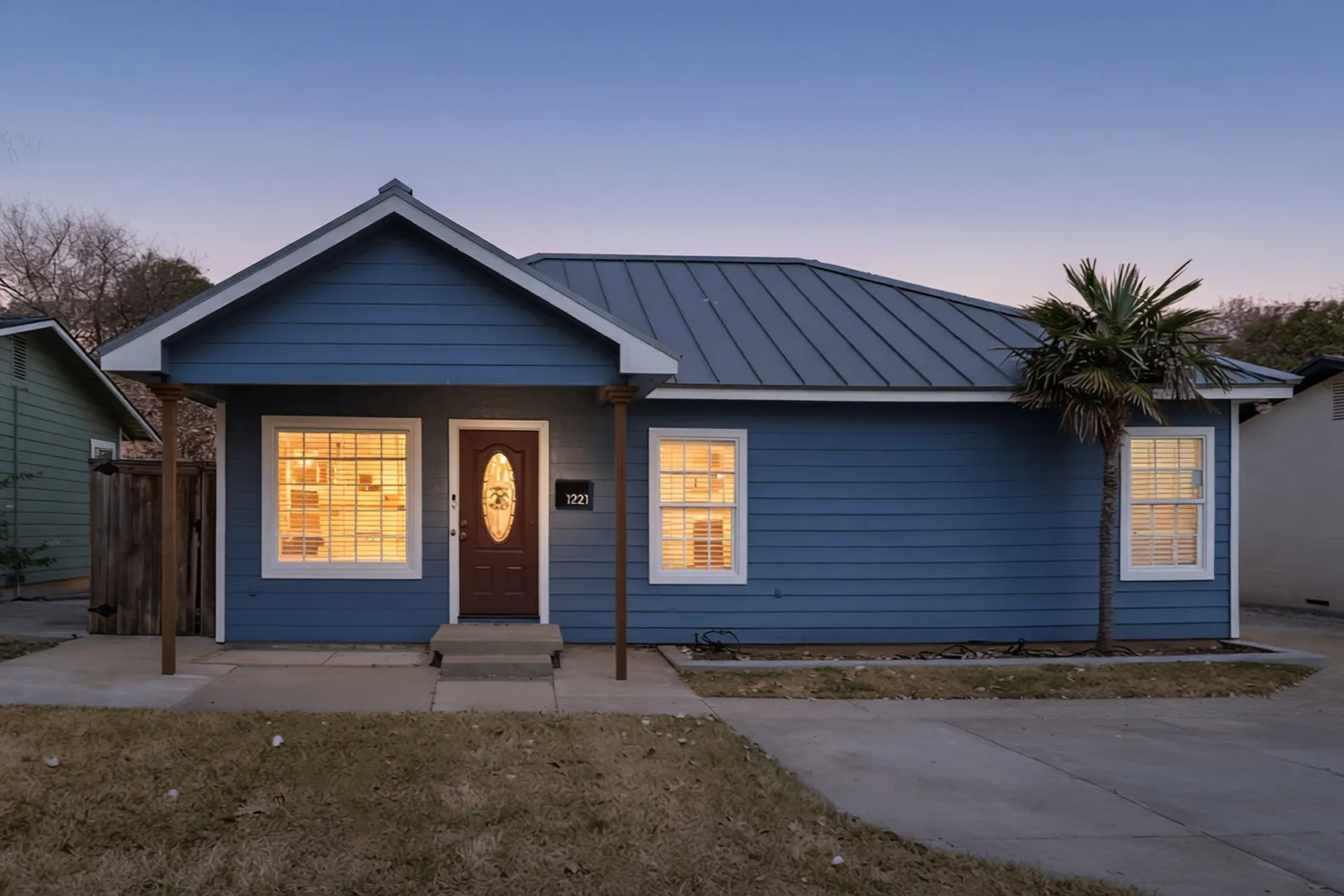 Single Family Residence For Rent in Tarrant County , 1221 Blalock Avenue, Fort Worth, Texas 76115, 3 Bedroom, 1 Bathroom, Garage spaces, 888 Sqft, built in 1955, mls#21405747, Real Estate Agent in Fort Worth, Homes For Rent in Tarrant county, Homes For Rent in Fort Worth, Realtor in Fort Worth Texas, Real Estate Brokerage Independent Realty Texas, Luminita Cordes Realtor