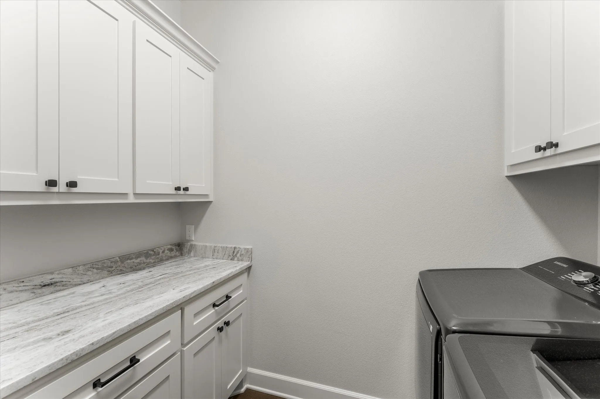 Single Family Residence For Sale in Wood County , 116 Private Road 5984, Yantis, Texas 75497, 4 Bedroom, 3 Bathroom, 5 Garage spaces, 5,888 Sqft, built in 2023, mls#21402053, Real Estate Agent in Yantis, Homes For Sale in Wood county, Homes For Sale in Yantis, Realtor in Yantis Texas, Real Estate Brokerage Independent Realty Texas, Luminita Cordes Realtor