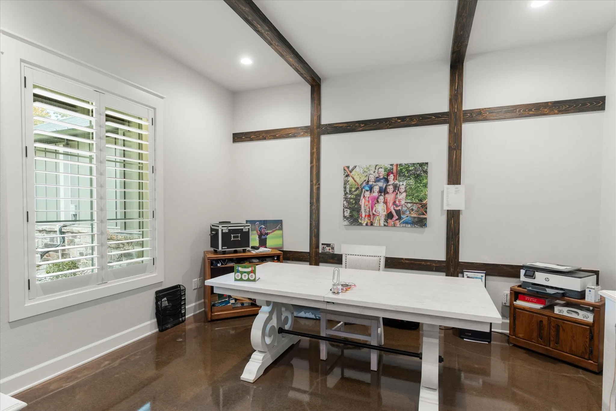 Single Family Residence For Sale in Wood County , 116 Private Road 5984, Yantis, Texas 75497, 4 Bedroom, 3 Bathroom, 5 Garage spaces, 5,888 Sqft, built in 2023, mls#21402053, Real Estate Agent in Yantis, Homes For Sale in Wood county, Homes For Sale in Yantis, Realtor in Yantis Texas, Real Estate Brokerage Independent Realty Texas, Luminita Cordes Realtor