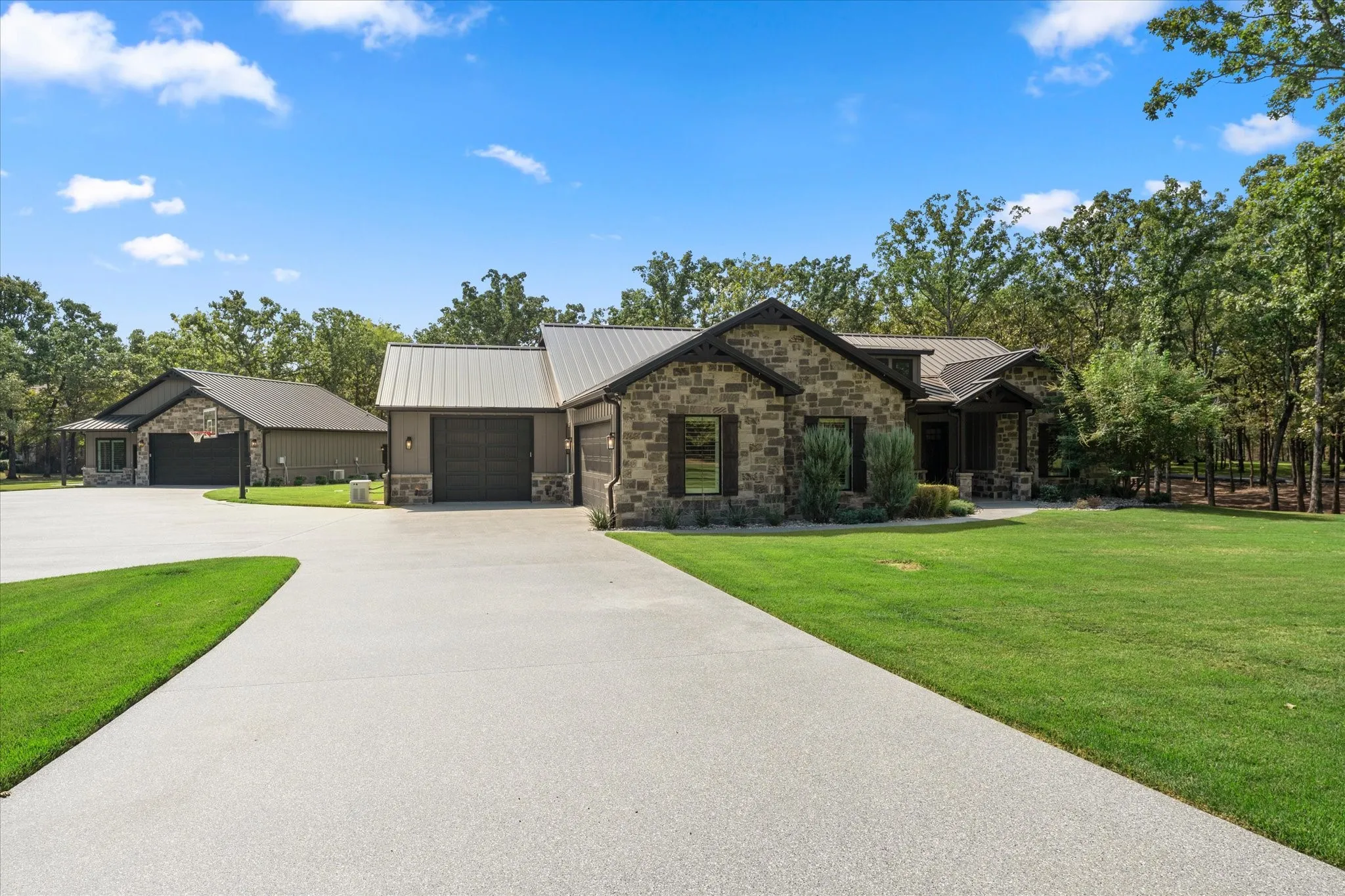 Single Family Residence For Sale