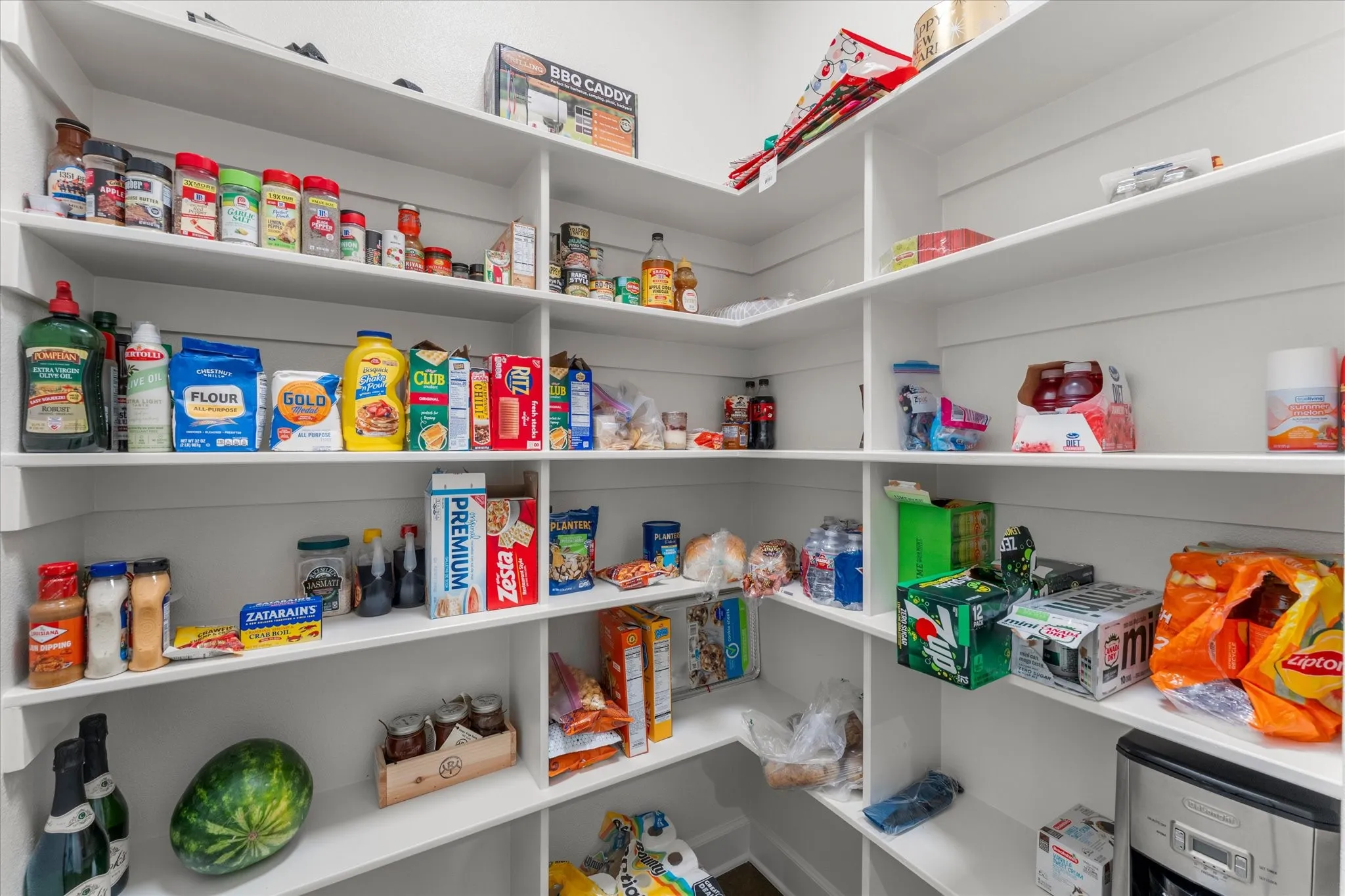 Single Family Residence For Sale in Wood County , 116 Private Road 5984, Yantis, Texas 75497, 4 Bedroom, 3 Bathroom, 5 Garage spaces, 5,888 Sqft, built in 2023, mls#21402053, Real Estate Agent in Yantis, Homes For Sale in Wood county, Homes For Sale in Yantis, Realtor in Yantis Texas, Real Estate Brokerage Independent Realty Texas, Luminita Cordes Realtor