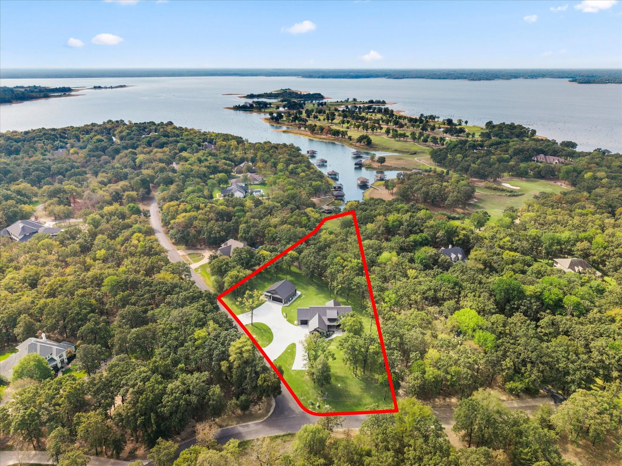 Single Family Residence For Sale in Wood County , 116 Private Road 5984, Yantis, Texas 75497, 4 Bedroom, 3 Bathroom, 5 Garage spaces, 5,888 Sqft, built in 2023, mls#21402053, Real Estate Agent in Yantis, Homes For Sale in Wood county, Homes For Sale in Yantis, Realtor in Yantis Texas, Real Estate Brokerage Independent Realty Texas, Luminita Cordes Realtor