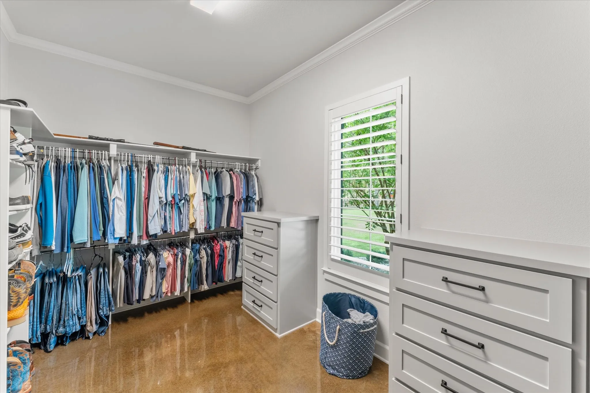 Single Family Residence For Sale in Wood County , 116 Private Road 5984, Yantis, Texas 75497, 4 Bedroom, 3 Bathroom, 5 Garage spaces, 5,888 Sqft, built in 2023, mls#21402053, Real Estate Agent in Yantis, Homes For Sale in Wood county, Homes For Sale in Yantis, Realtor in Yantis Texas, Real Estate Brokerage Independent Realty Texas, Luminita Cordes Realtor