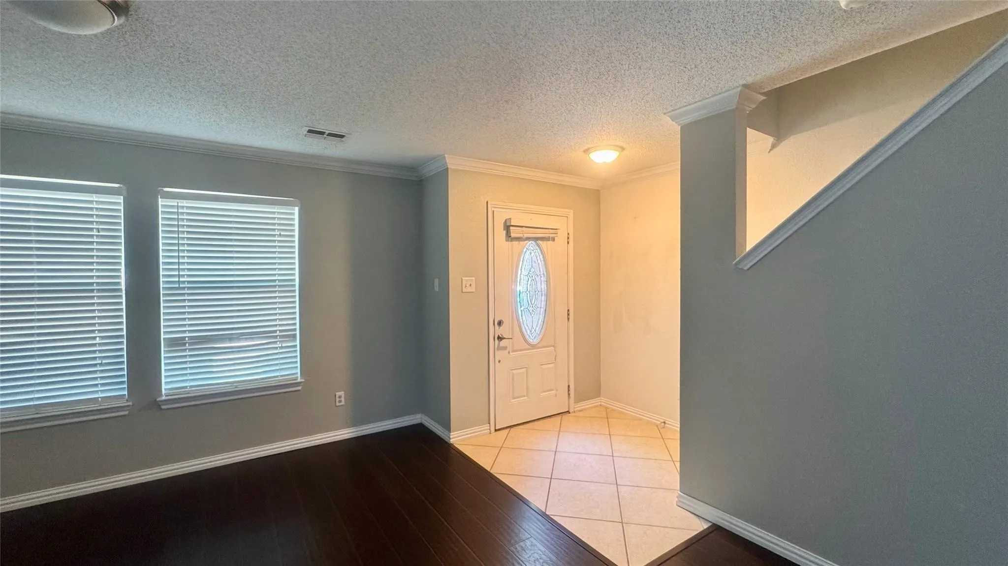 Single Family Residence For Rent in Collin County , 2601 Timberbrook Trail, Mc Kinney, Texas 75071, 3 Bedroom, 3 Bathroom, 2 Garage spaces, 2,307 Sqft, built in 2002, mls#21405756, Real Estate Agent in Mc Kinney, Homes For Rent in Collin county, Homes For Rent in Mc Kinney, Realtor in Mc Kinney Texas, Real Estate Brokerage Independent Realty Texas, Luminita Cordes Realtor