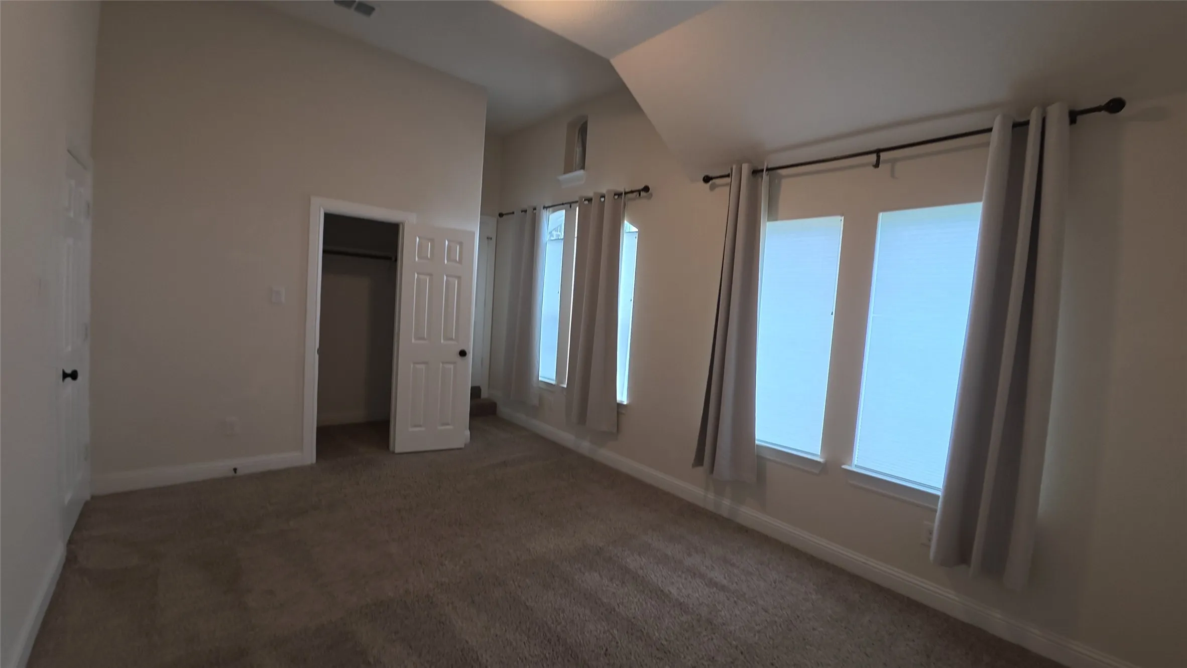 Single Family Residence For Rent in Denton County , 15652 Wild Cherry Lane, Fort Worth, Texas 76262, 4 Bedroom, 3 Bathroom, 2 Garage spaces, 2,943 Sqft, built in 2019, mls#21405592, Real Estate Agent in Fort Worth, Homes For Rent in Denton county, Homes For Rent in Fort Worth, Realtor in Fort Worth Texas, Real Estate Brokerage Independent Realty Texas, Luminita Cordes Realtor