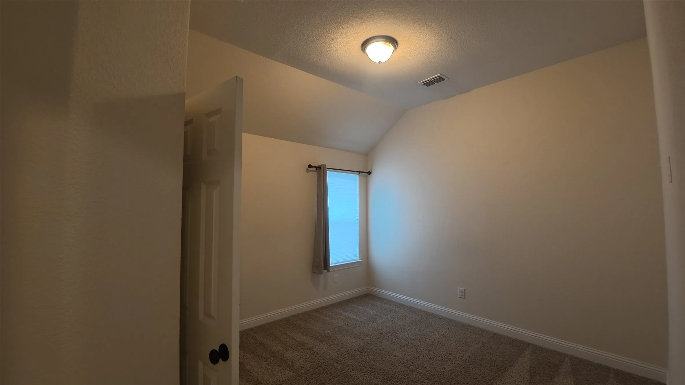 Single Family Residence For Rent in Denton County , 15652 Wild Cherry Lane, Fort Worth, Texas 76262, 4 Bedroom, 3 Bathroom, 2 Garage spaces, 2,943 Sqft, built in 2019, mls#21405592, Real Estate Agent in Fort Worth, Homes For Rent in Denton county, Homes For Rent in Fort Worth, Realtor in Fort Worth Texas, Real Estate Brokerage Independent Realty Texas, Luminita Cordes Realtor
