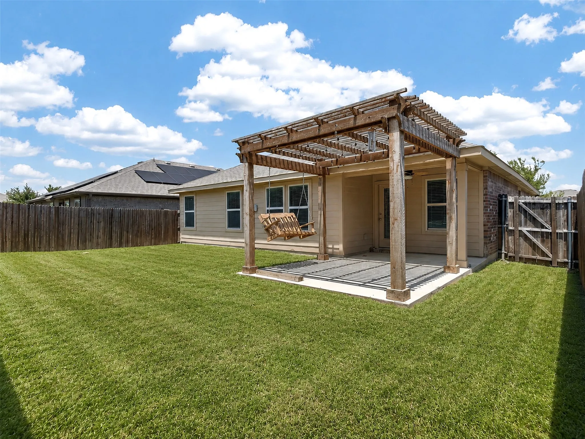 Single Family Residence For Rent in Collin County , 1111 Meadow Side Drive, Princeton, Texas 75407, 4 Bedroom, 2 Bathroom, 2 Garage spaces, 1,567 Sqft, built in 2018, mls#21405764, Real Estate Agent in Princeton, Homes For Rent in Collin county, Homes For Rent in Princeton, Realtor in Princeton Texas, Real Estate Brokerage Independent Realty Texas, Luminita Cordes Realtor