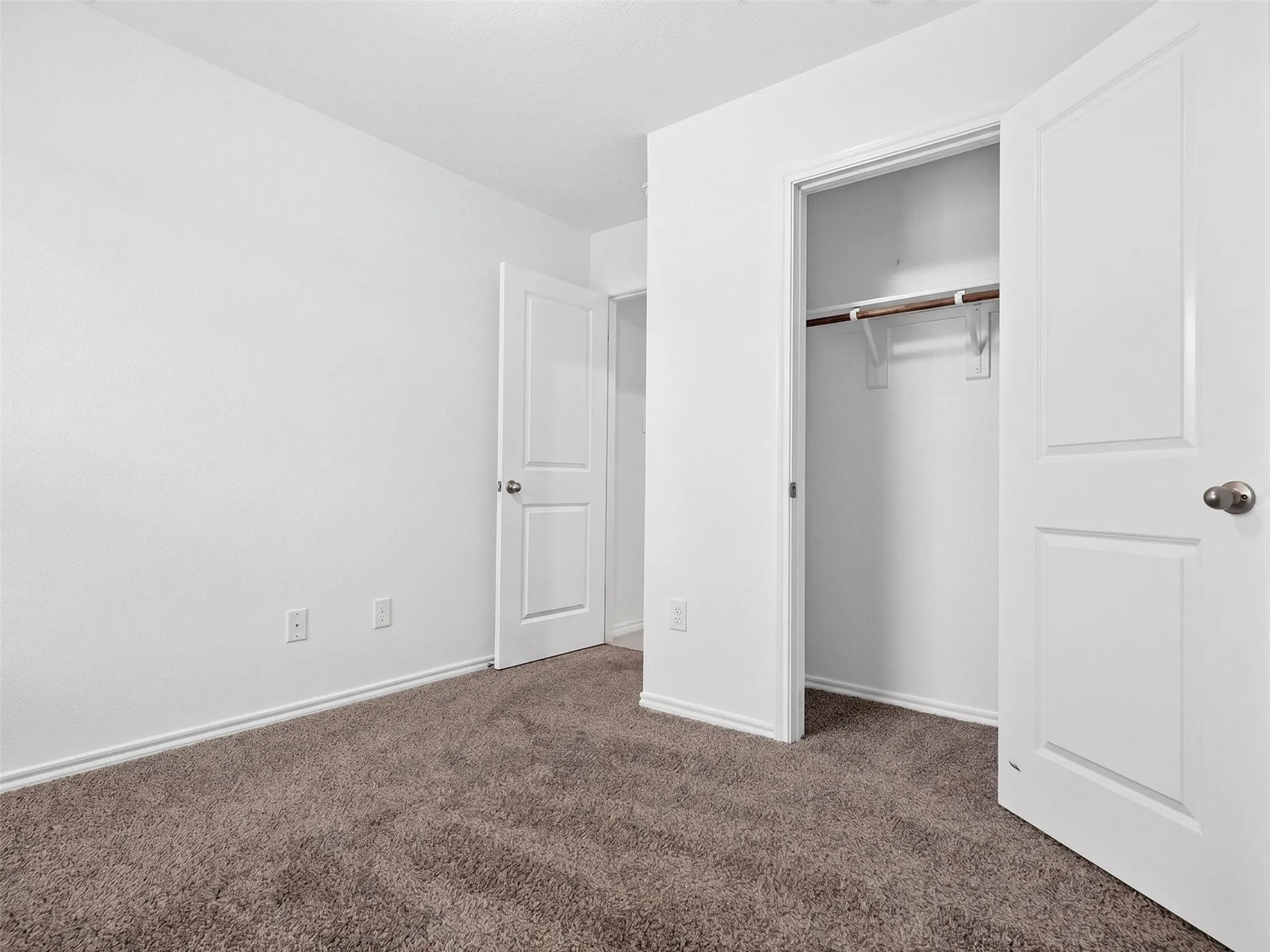 Single Family Residence For Rent in Collin County , 1111 Meadow Side Drive, Princeton, Texas 75407, 4 Bedroom, 2 Bathroom, 2 Garage spaces, 1,567 Sqft, built in 2018, mls#21405764, Real Estate Agent in Princeton, Homes For Rent in Collin county, Homes For Rent in Princeton, Realtor in Princeton Texas, Real Estate Brokerage Independent Realty Texas, Luminita Cordes Realtor