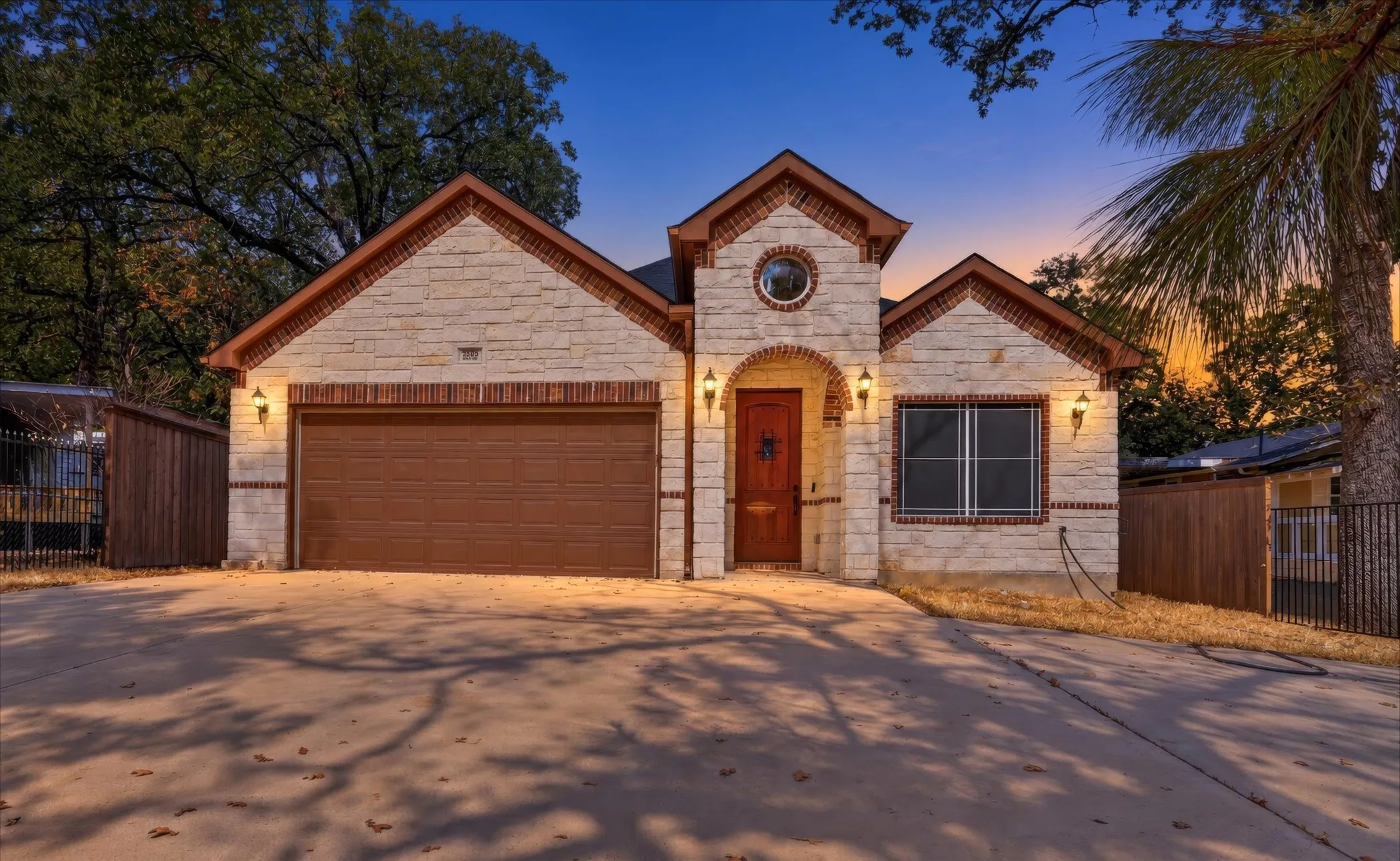 Single Family Residence For Sale in Dallas County , 2505 Edd Road, Dallas, Texas 75253, 4 Bedroom, 3 Bathroom, 2 Garage spaces, 1,866 Sqft, built in 2021, mls#21405765, Real Estate Agent in Dallas, Homes For Sale in Dallas county, Homes For Sale in Dallas, Realtor in Dallas Texas, Real Estate Brokerage Independent Realty Texas, Luminita Cordes Realtor