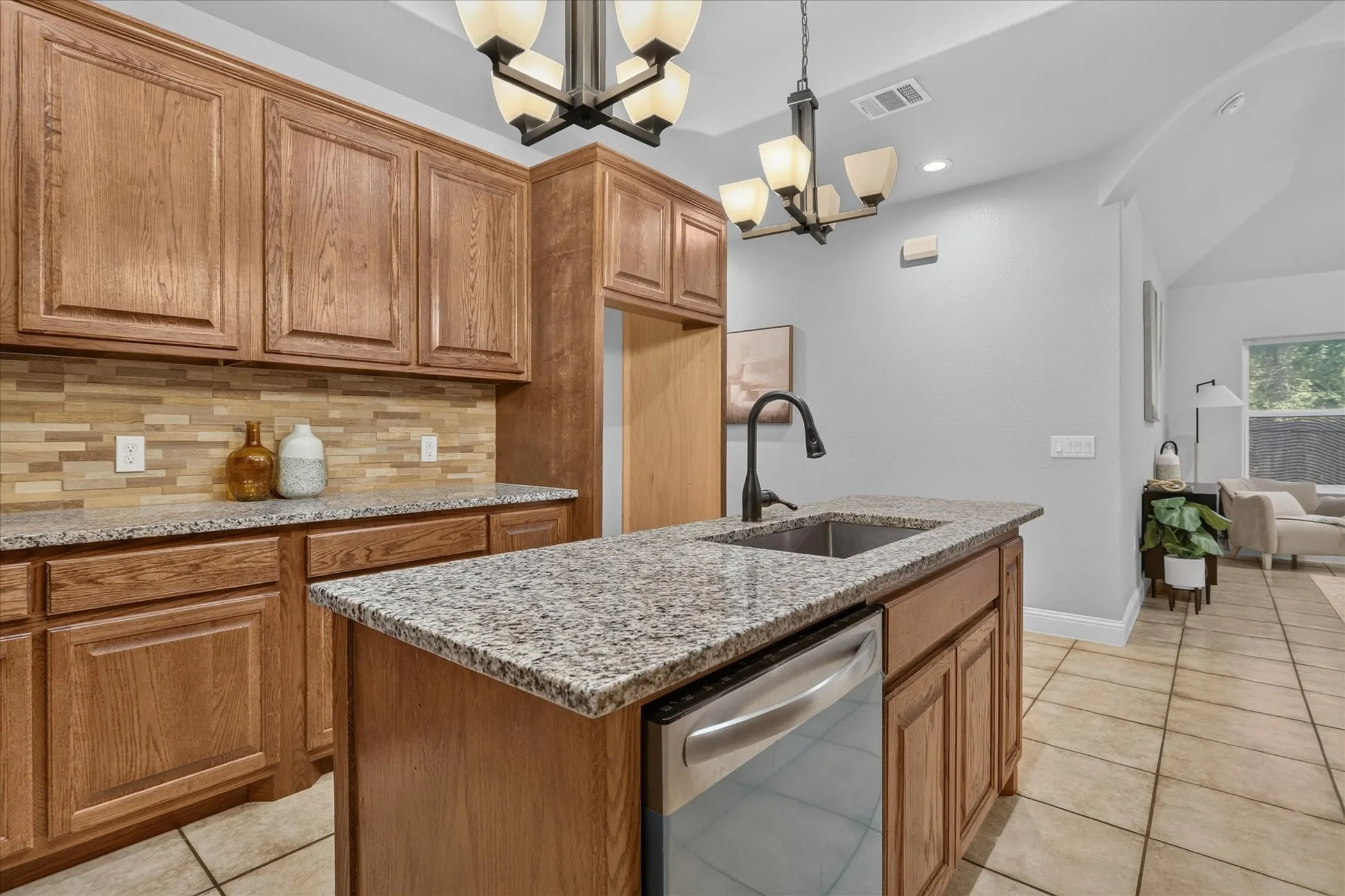 Single Family Residence For Sale in Dallas County , 2505 Edd Road, Dallas, Texas 75253, 4 Bedroom, 3 Bathroom, 2 Garage spaces, 1,866 Sqft, built in 2021, mls#21405765, Real Estate Agent in Dallas, Homes For Sale in Dallas county, Homes For Sale in Dallas, Realtor in Dallas Texas, Real Estate Brokerage Independent Realty Texas, Luminita Cordes Realtor