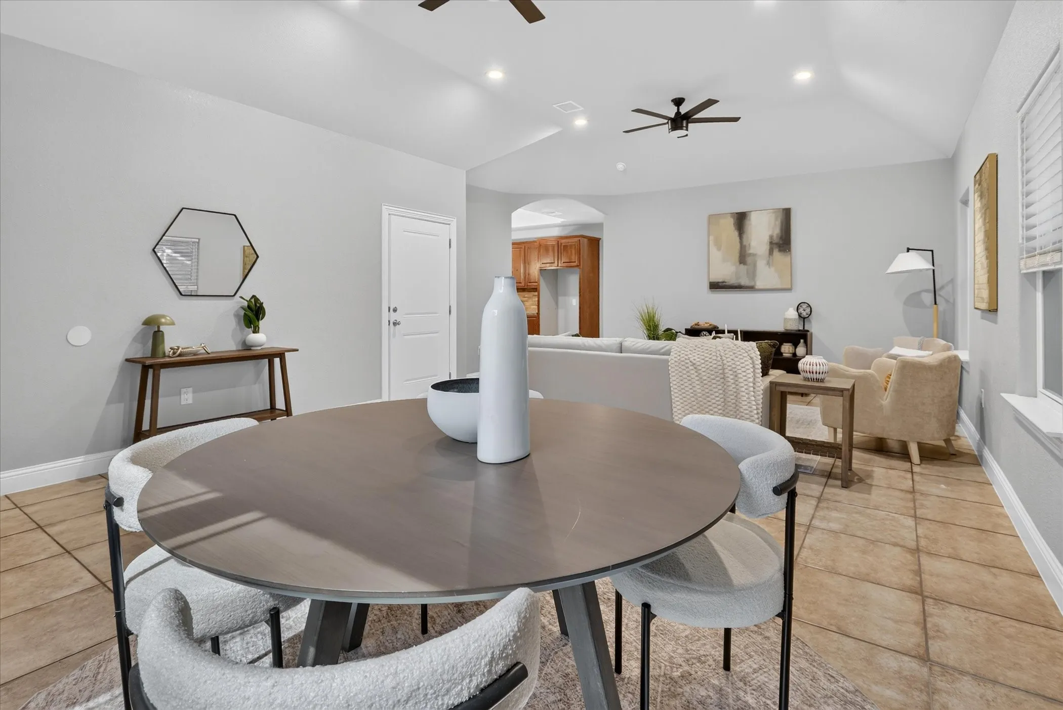 Single Family Residence For Sale in Dallas County , 2505 Edd Road, Dallas, Texas 75253, 4 Bedroom, 3 Bathroom, 2 Garage spaces, 1,866 Sqft, built in 2021, mls#21405765, Real Estate Agent in Dallas, Homes For Sale in Dallas county, Homes For Sale in Dallas, Realtor in Dallas Texas, Real Estate Brokerage Independent Realty Texas, Luminita Cordes Realtor