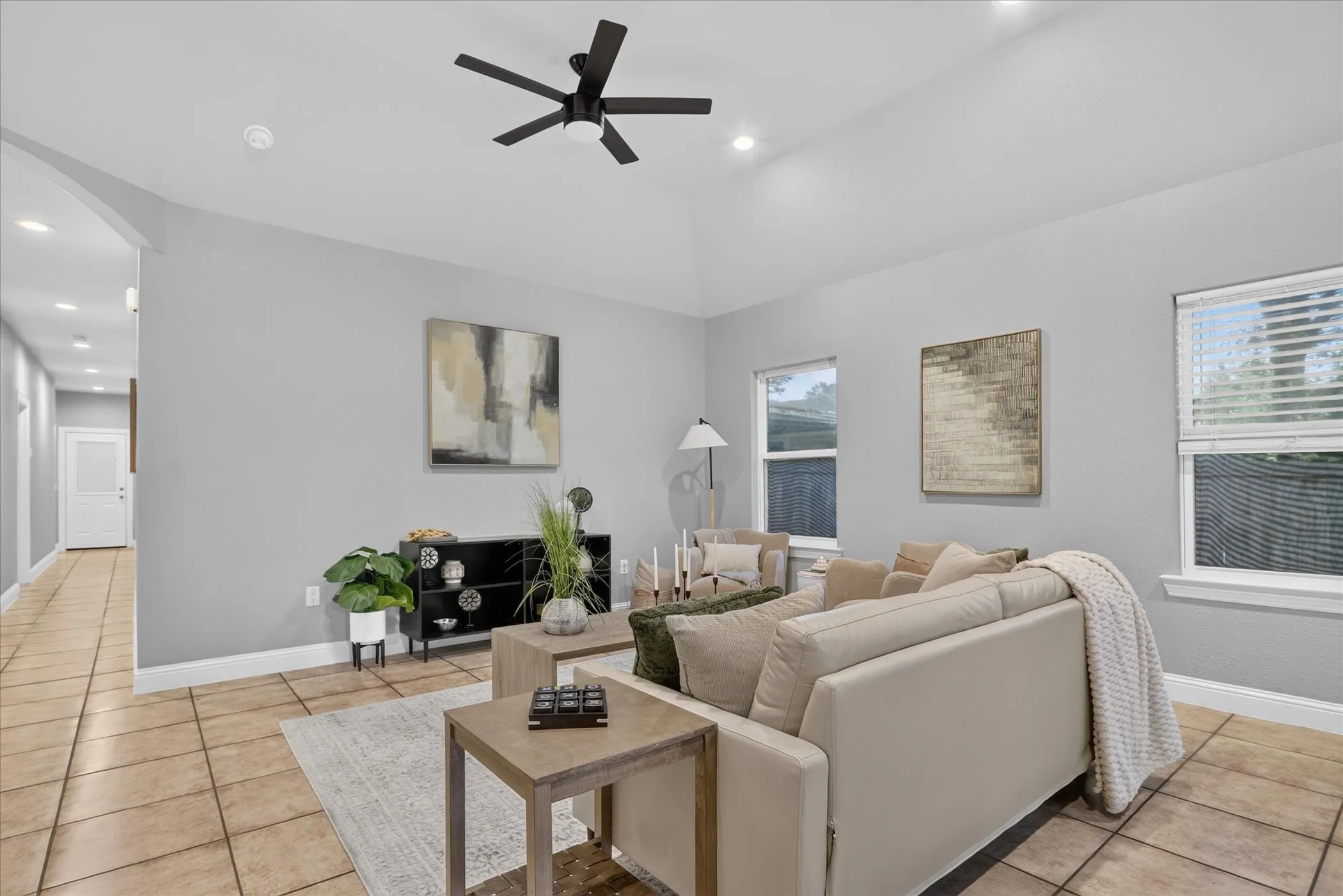Single Family Residence For Sale in Dallas County , 2505 Edd Road, Dallas, Texas 75253, 4 Bedroom, 3 Bathroom, 2 Garage spaces, 1,866 Sqft, built in 2021, mls#21405765, Real Estate Agent in Dallas, Homes For Sale in Dallas county, Homes For Sale in Dallas, Realtor in Dallas Texas, Real Estate Brokerage Independent Realty Texas, Luminita Cordes Realtor