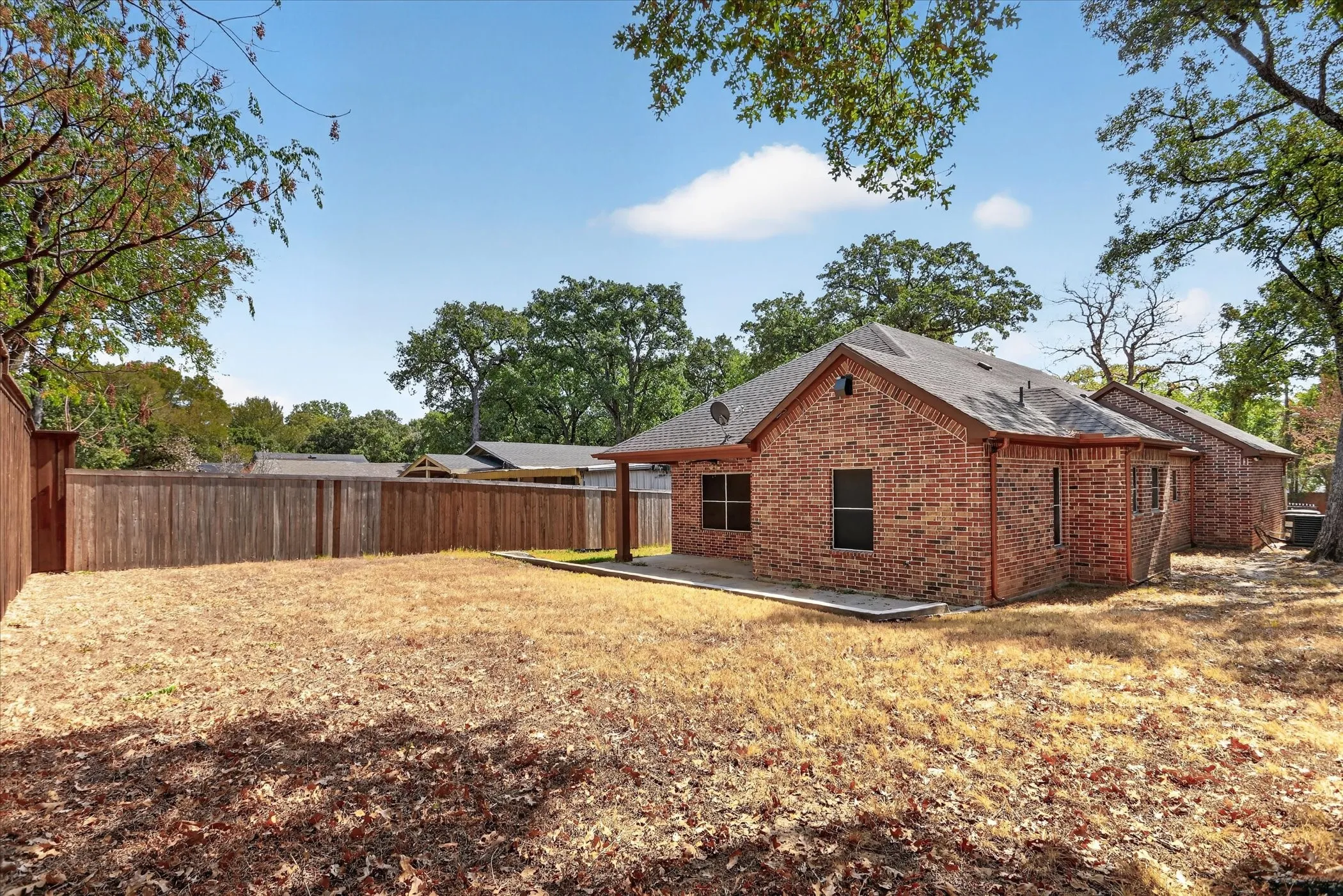 Single Family Residence For Sale in Dallas County , 2505 Edd Road, Dallas, Texas 75253, 4 Bedroom, 3 Bathroom, 2 Garage spaces, 1,866 Sqft, built in 2021, mls#21405765, Real Estate Agent in Dallas, Homes For Sale in Dallas county, Homes For Sale in Dallas, Realtor in Dallas Texas, Real Estate Brokerage Independent Realty Texas, Luminita Cordes Realtor