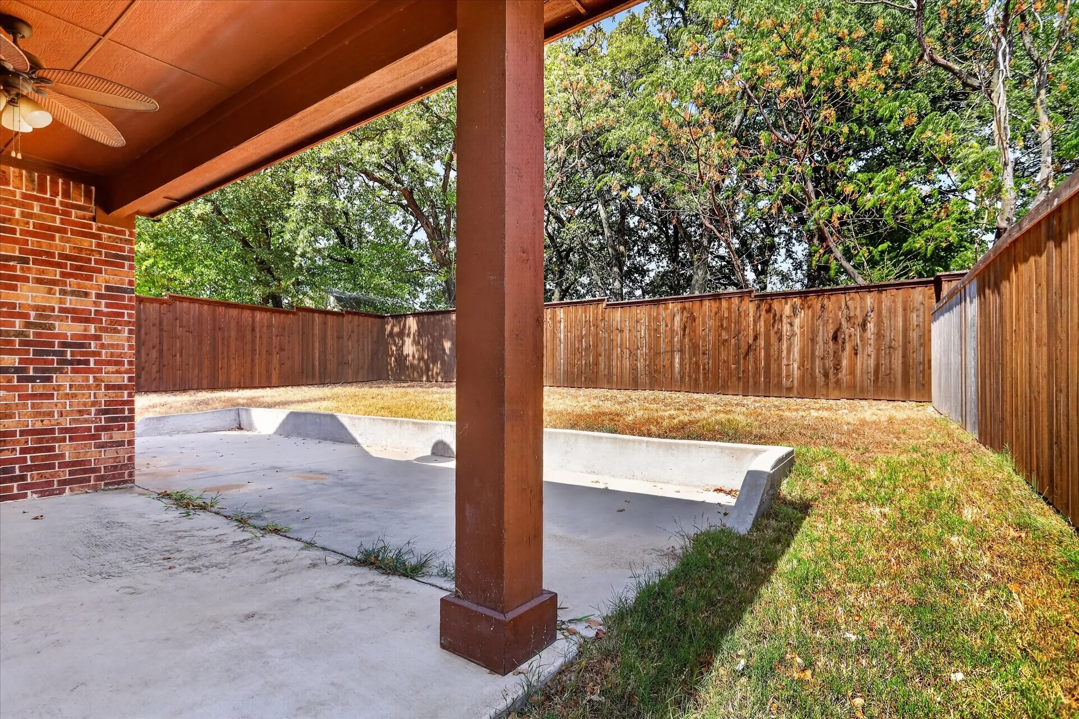 Single Family Residence For Sale in Dallas County , 2505 Edd Road, Dallas, Texas 75253, 4 Bedroom, 3 Bathroom, 2 Garage spaces, 1,866 Sqft, built in 2021, mls#21405765, Real Estate Agent in Dallas, Homes For Sale in Dallas county, Homes For Sale in Dallas, Realtor in Dallas Texas, Real Estate Brokerage Independent Realty Texas, Luminita Cordes Realtor