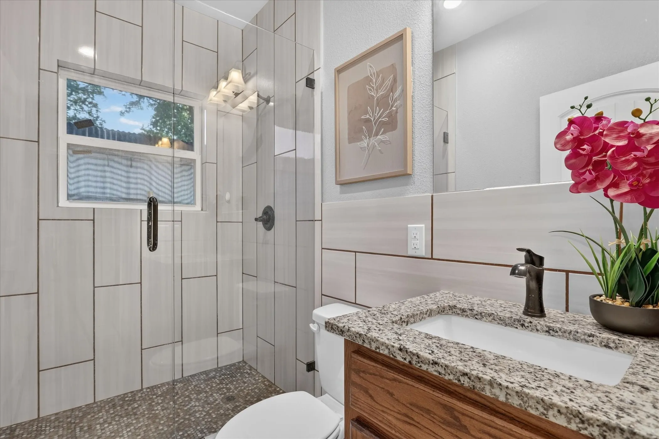 Single Family Residence For Sale in Dallas County , 2505 Edd Road, Dallas, Texas 75253, 4 Bedroom, 3 Bathroom, 2 Garage spaces, 1,866 Sqft, built in 2021, mls#21405765, Real Estate Agent in Dallas, Homes For Sale in Dallas county, Homes For Sale in Dallas, Realtor in Dallas Texas, Real Estate Brokerage Independent Realty Texas, Luminita Cordes Realtor