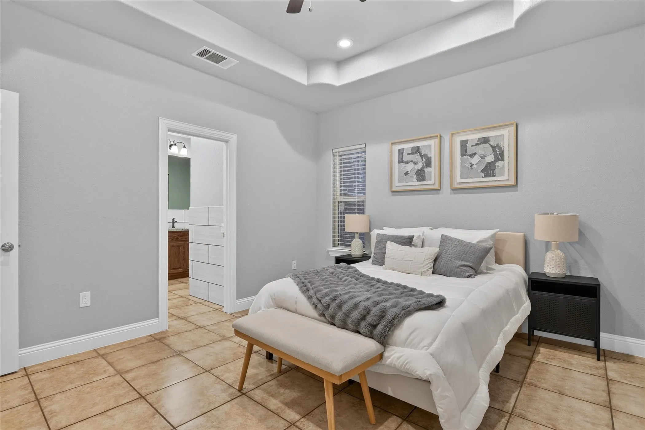 Single Family Residence For Sale in Dallas County , 2505 Edd Road, Dallas, Texas 75253, 4 Bedroom, 3 Bathroom, 2 Garage spaces, 1,866 Sqft, built in 2021, mls#21405765, Real Estate Agent in Dallas, Homes For Sale in Dallas county, Homes For Sale in Dallas, Realtor in Dallas Texas, Real Estate Brokerage Independent Realty Texas, Luminita Cordes Realtor