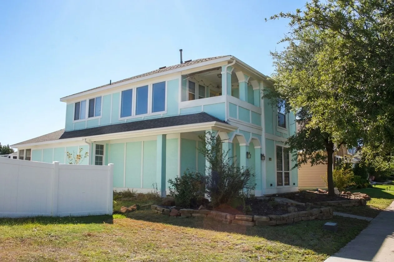 Single Family Residence For Sale in Tarrant County , 11029 Caldwell Lane, Fort Worth, Texas 76179, 5 Bedroom, 3 Bathroom, 2 Garage spaces, 1,973 Sqft, built in 2005, mls#21403975, Real Estate Agent in Fort Worth, Homes For Sale in Tarrant county, Homes For Sale in Fort Worth, Realtor in Fort Worth Texas, Real Estate Brokerage Independent Realty Texas, Luminita Cordes Realtor