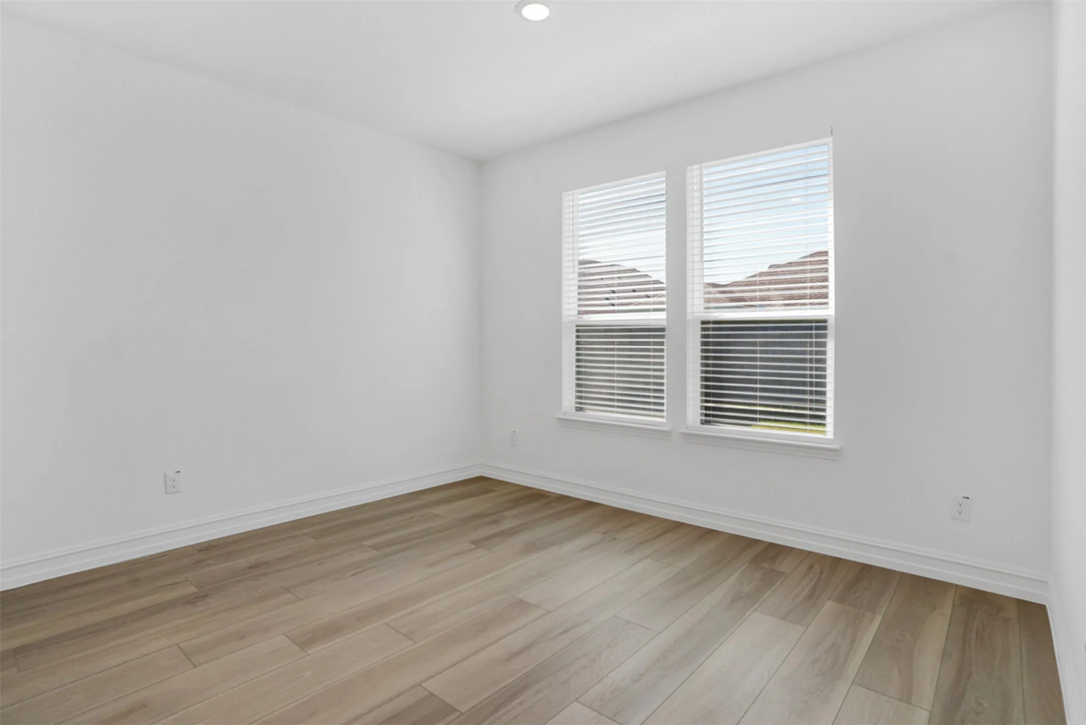 Single Family Residence For Rent in Denton County , 1822 Brindle Street, Northlake, Texas 76247, 3 Bedroom, 2 Bathroom, 2 Garage spaces, 2,002 Sqft, built in 2025, mls#21405641, Real Estate Agent in Northlake, Homes For Rent in Denton county, Homes For Rent in Northlake, Realtor in Northlake Texas, Real Estate Brokerage Independent Realty Texas, Luminita Cordes Realtor
