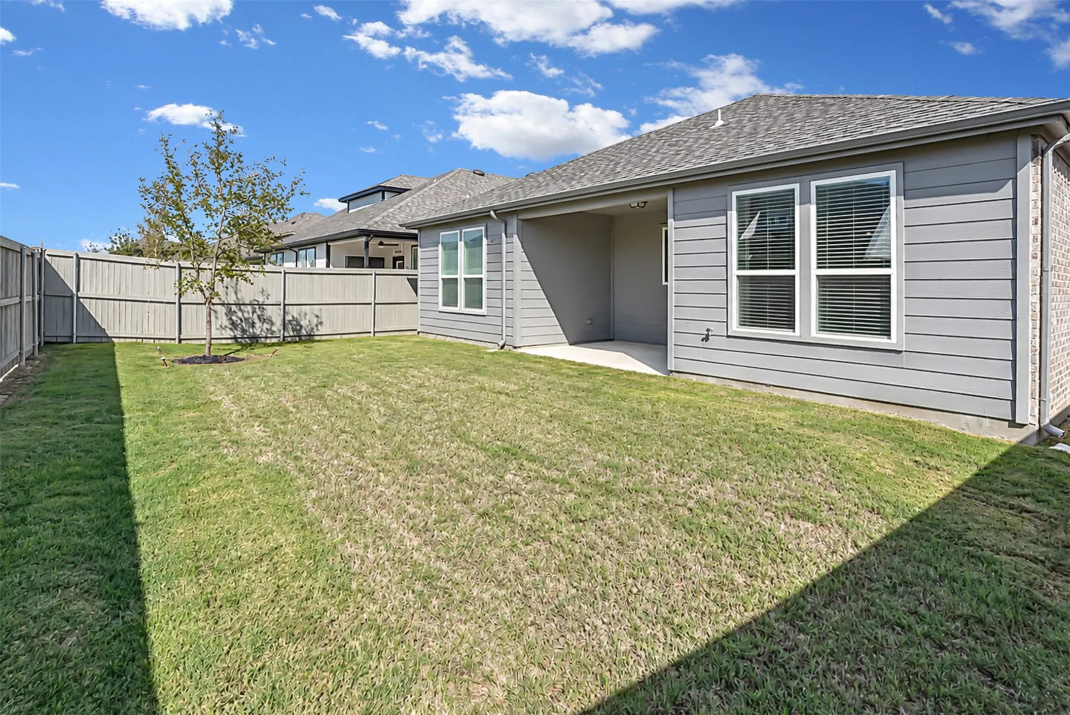 Single Family Residence For Rent in Denton County , 1822 Brindle Street, Northlake, Texas 76247, 3 Bedroom, 2 Bathroom, 2 Garage spaces, 2,002 Sqft, built in 2025, mls#21405641, Real Estate Agent in Northlake, Homes For Rent in Denton county, Homes For Rent in Northlake, Realtor in Northlake Texas, Real Estate Brokerage Independent Realty Texas, Luminita Cordes Realtor