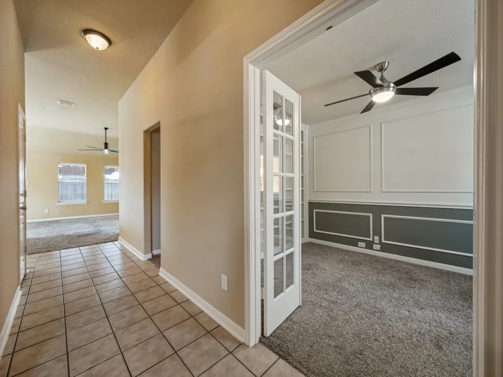 Single Family Residence For Sale in Denton County , 2416 Morning Dew Drive, Little Elm, Texas 75068, 3 Bedroom, 2 Bathroom, 2 Garage spaces, 2,016 Sqft, built in 2005, mls#21403127, Real Estate Agent in Little Elm, Homes For Sale in Denton county, Homes For Sale in Little Elm, Realtor in Little Elm Texas, Real Estate Brokerage Independent Realty Texas, Luminita Cordes Realtor