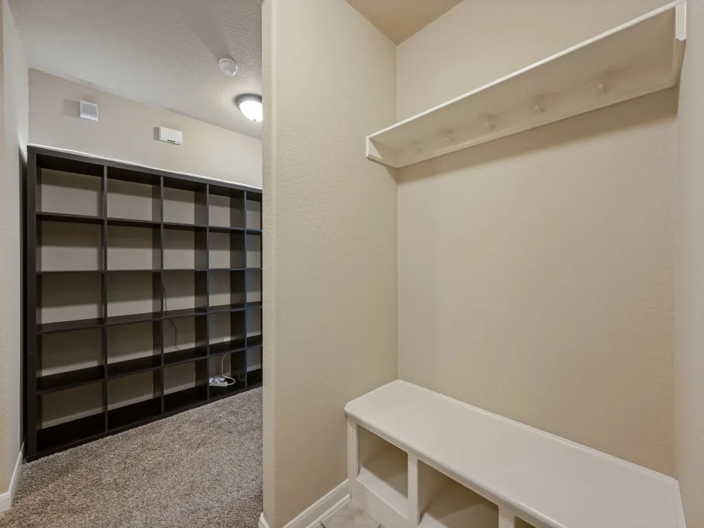 Single Family Residence For Sale in Denton County , 2416 Morning Dew Drive, Little Elm, Texas 75068, 3 Bedroom, 2 Bathroom, 2 Garage spaces, 2,016 Sqft, built in 2005, mls#21403127, Real Estate Agent in Little Elm, Homes For Sale in Denton county, Homes For Sale in Little Elm, Realtor in Little Elm Texas, Real Estate Brokerage Independent Realty Texas, Luminita Cordes Realtor