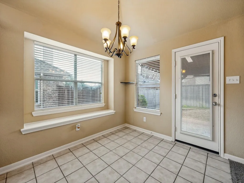 Single Family Residence For Sale in Denton County , 2416 Morning Dew Drive, Little Elm, Texas 75068, 3 Bedroom, 2 Bathroom, 2 Garage spaces, 2,016 Sqft, built in 2005, mls#21403127, Real Estate Agent in Little Elm, Homes For Sale in Denton county, Homes For Sale in Little Elm, Realtor in Little Elm Texas, Real Estate Brokerage Independent Realty Texas, Luminita Cordes Realtor