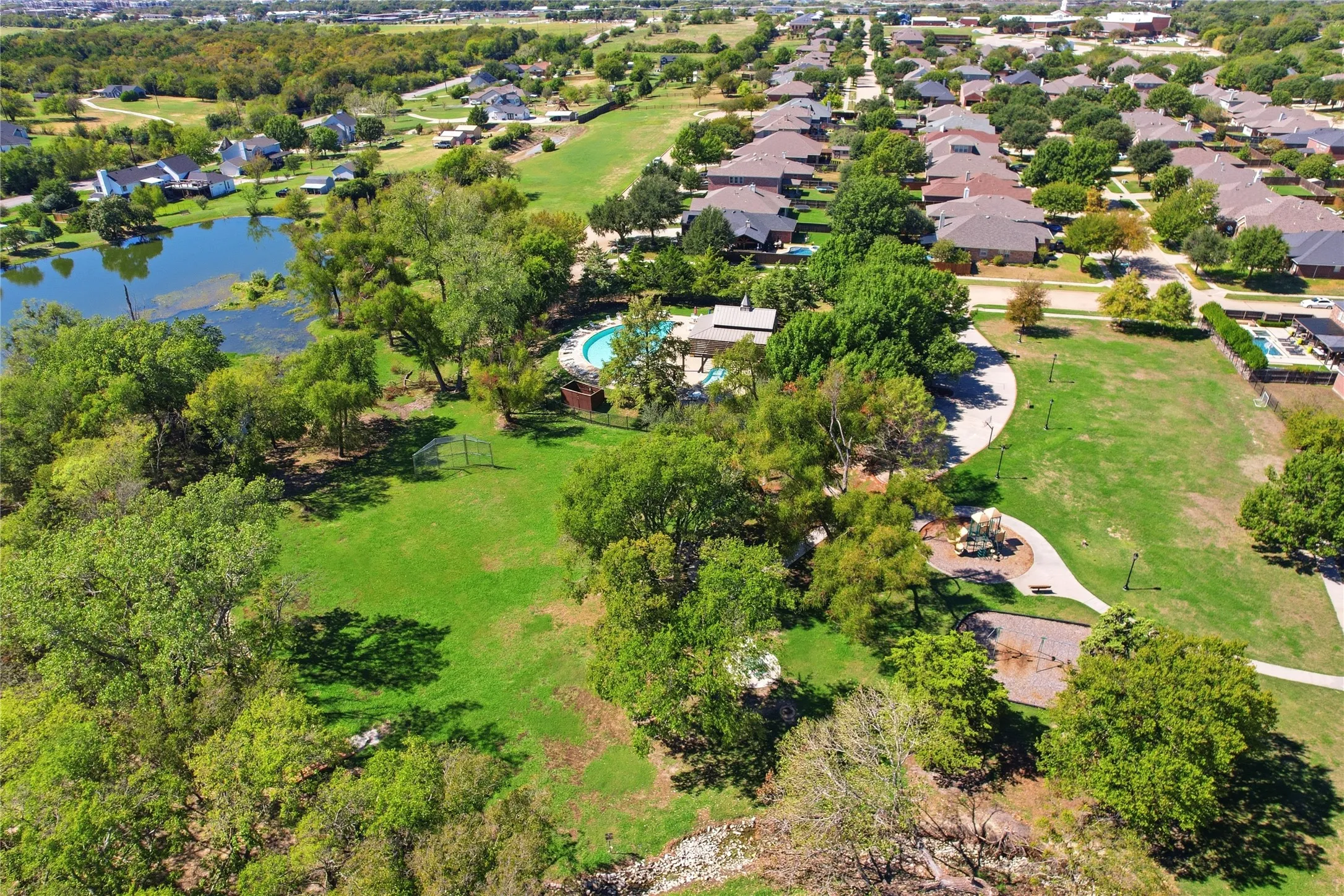 Single Family Residence For Sale in Collin County , 1273 Stone Lane, Celina, Texas 75009, 3 Bedroom, 2 Bathroom, 2 Garage spaces, 2,008 Sqft, built in 2004, mls#21405788, Real Estate Agent in Celina, Homes For Sale in Collin county, Homes For Sale in Celina, Realtor in Celina Texas, Real Estate Brokerage Independent Realty Texas, Luminita Cordes Realtor
