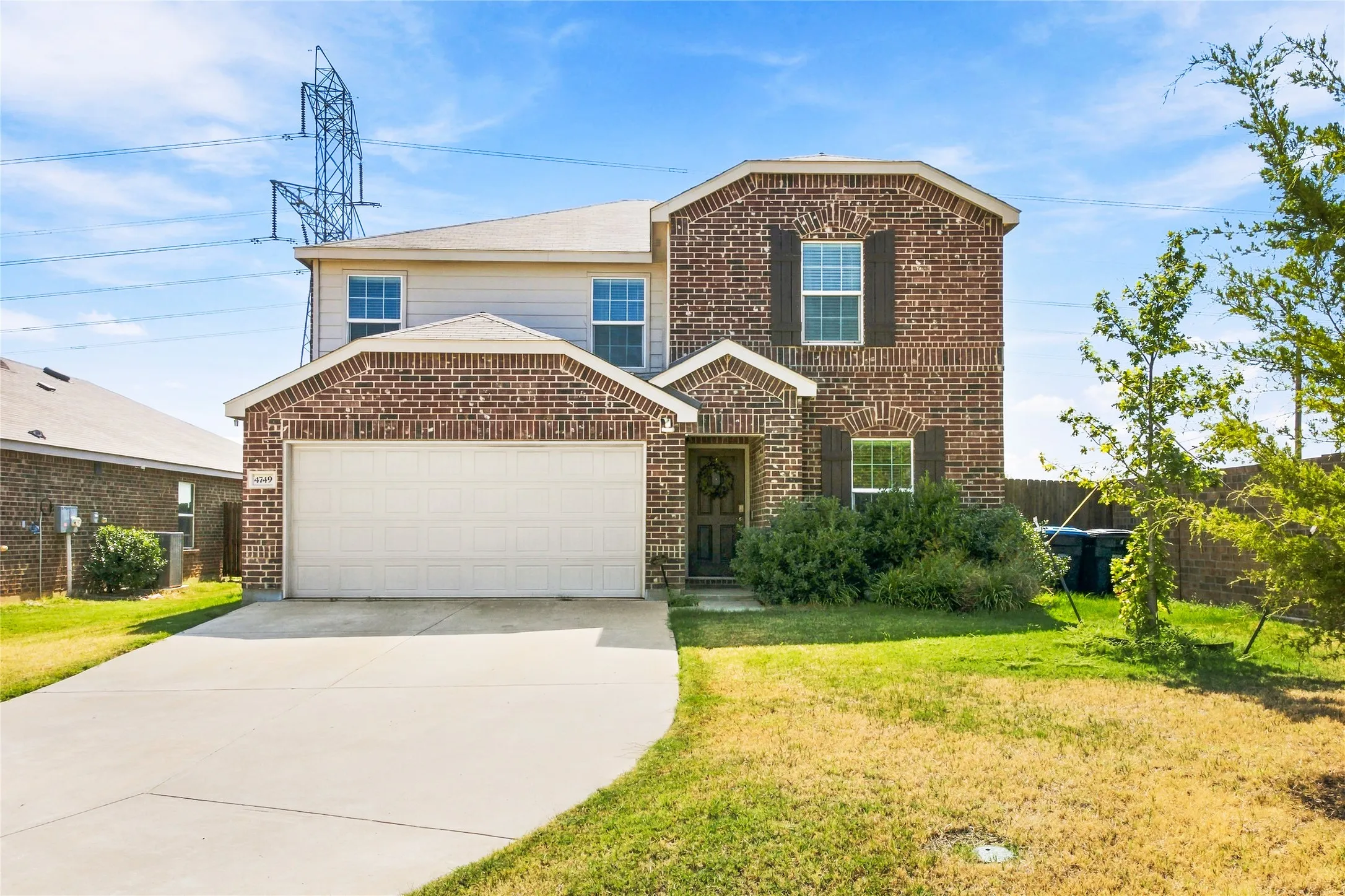 Single Family Residence For Rent in Tarrant County , 4749 Greenham Lane, Fort Worth, Texas 76036, 4 Bedroom, 3 Bathroom, 2 Garage spaces, 2,154 Sqft, built in 2021, mls#21403203, Real Estate Agent in Fort Worth, Homes For Rent in Tarrant county, Homes For Rent in Fort Worth, Realtor in Fort Worth Texas, Real Estate Brokerage Independent Realty Texas, Luminita Cordes Realtor