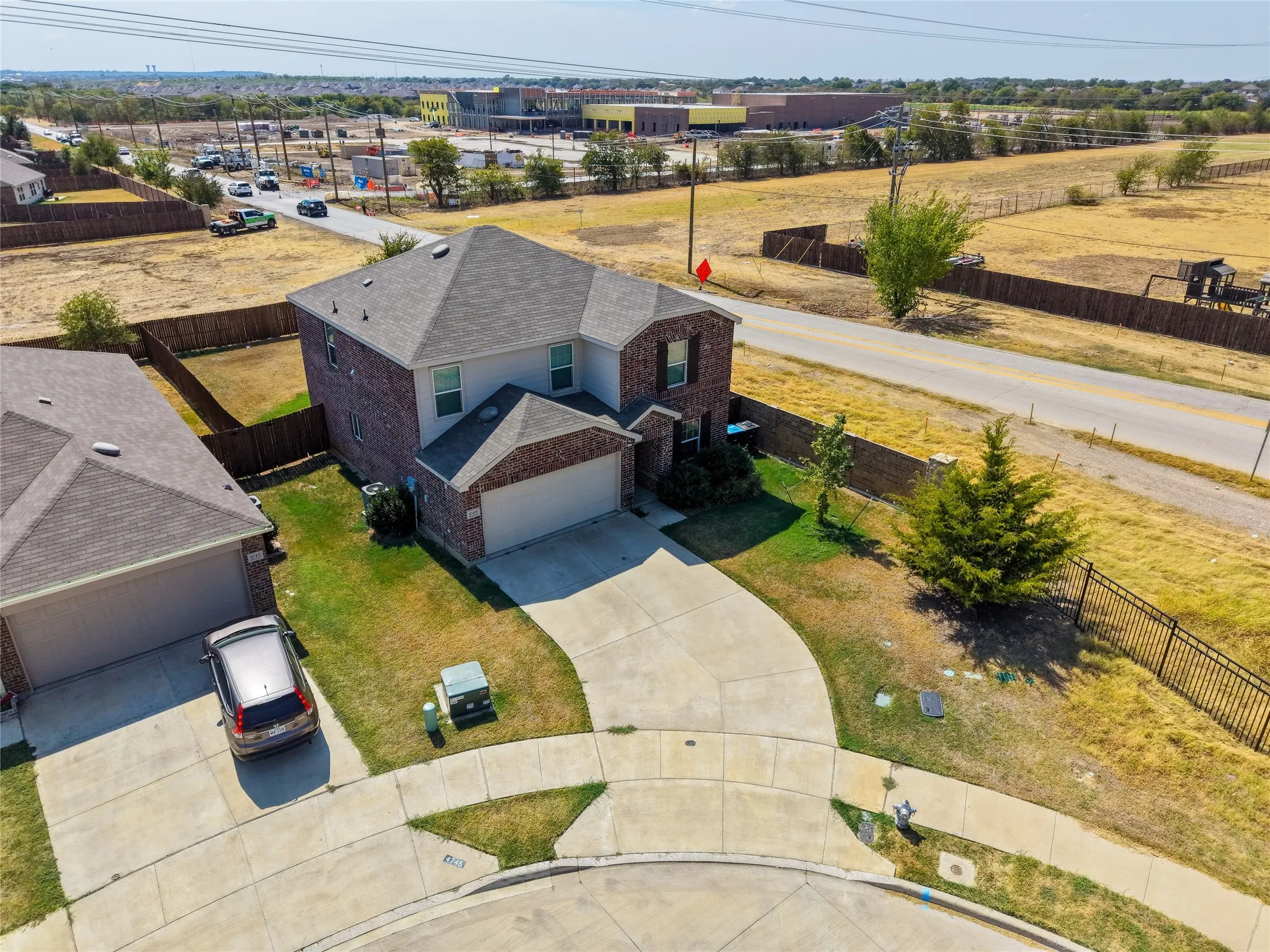 Single Family Residence For Rent in Tarrant County , 4749 Greenham Lane, Fort Worth, Texas 76036, 4 Bedroom, 3 Bathroom, 2 Garage spaces, 2,154 Sqft, built in 2021, mls#21403203, Real Estate Agent in Fort Worth, Homes For Rent in Tarrant county, Homes For Rent in Fort Worth, Realtor in Fort Worth Texas, Real Estate Brokerage Independent Realty Texas, Luminita Cordes Realtor