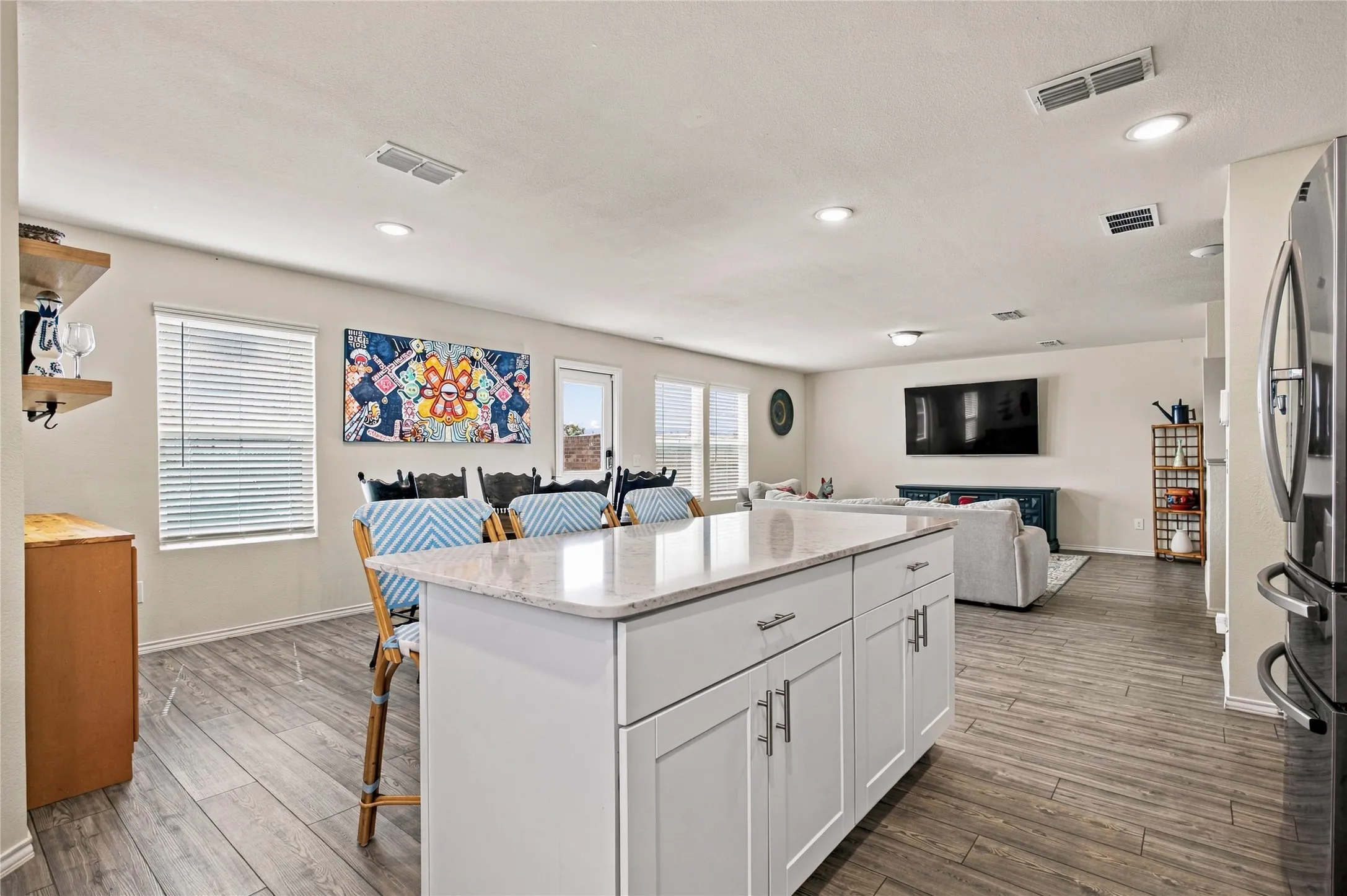 Single Family Residence For Rent in Tarrant County , 4749 Greenham Lane, Fort Worth, Texas 76036, 4 Bedroom, 3 Bathroom, 2 Garage spaces, 2,154 Sqft, built in 2021, mls#21403203, Real Estate Agent in Fort Worth, Homes For Rent in Tarrant county, Homes For Rent in Fort Worth, Realtor in Fort Worth Texas, Real Estate Brokerage Independent Realty Texas, Luminita Cordes Realtor