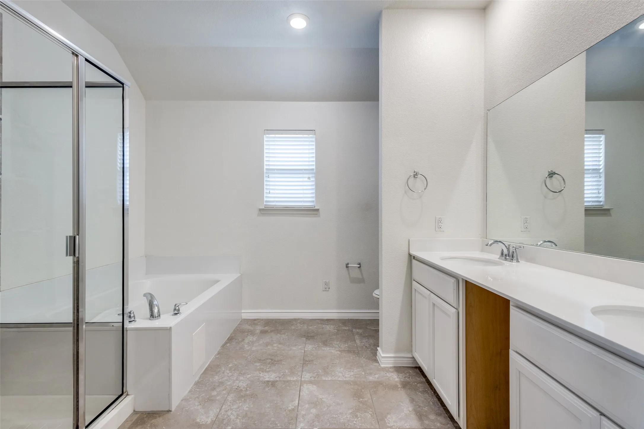 Single Family Residence For Rent in Collin County , 9829 Timberwolf, Mc Kinney, Texas 75071, 3 Bedroom, 3 Bathroom, 2 Garage spaces, 1,837 Sqft, built in 2017, mls#21405791, Real Estate Agent in Mc Kinney, Homes For Rent in Collin county, Homes For Rent in Mc Kinney, Realtor in Mc Kinney Texas, Real Estate Brokerage Independent Realty Texas, Luminita Cordes Realtor