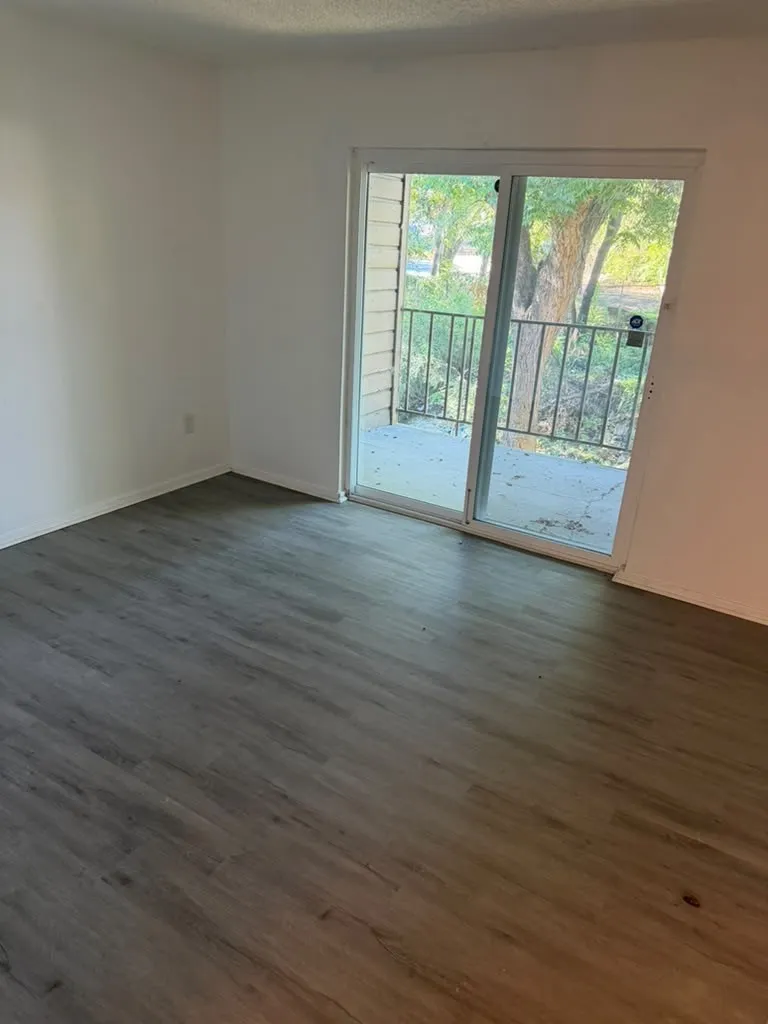 Condominium For Rent in Dallas County , 6050 Melody Lane 227, Dallas, Texas 75231, 1 Bedroom, 1 Bathroom, Garage spaces, 623 Sqft, built in 1979, mls#21405794, Real Estate Agent in Dallas, Homes For Rent in Dallas county, Homes For Rent in Dallas, Realtor in Dallas Texas, Real Estate Brokerage Independent Realty Texas, Luminita Cordes Realtor