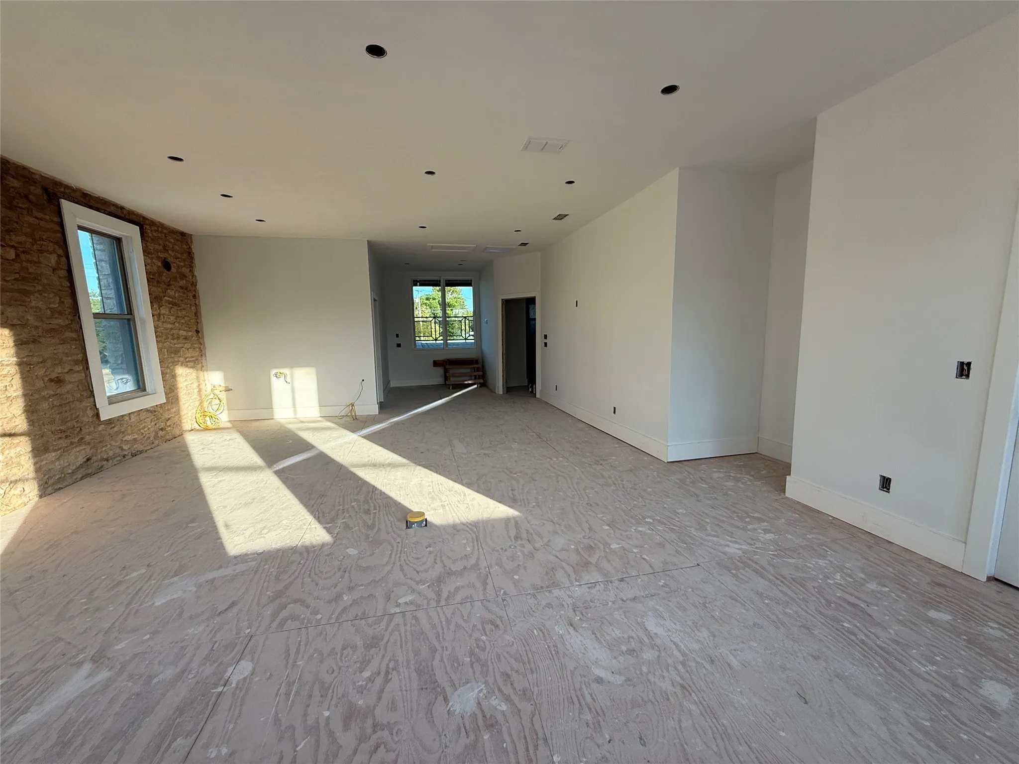 Office For Sale in Hamilton County , 102 N Bell, Hamilton, Texas 76531, 0, 0, Garage spaces, 1,624 Sqft, built in 1900, mls#21404141, Real Estate Agent in Hamilton, Homes For Sale in Hamilton county, Homes For Sale in Hamilton, Realtor in Hamilton Texas, Real Estate Brokerage Independent Realty Texas, Luminita Cordes Realtor