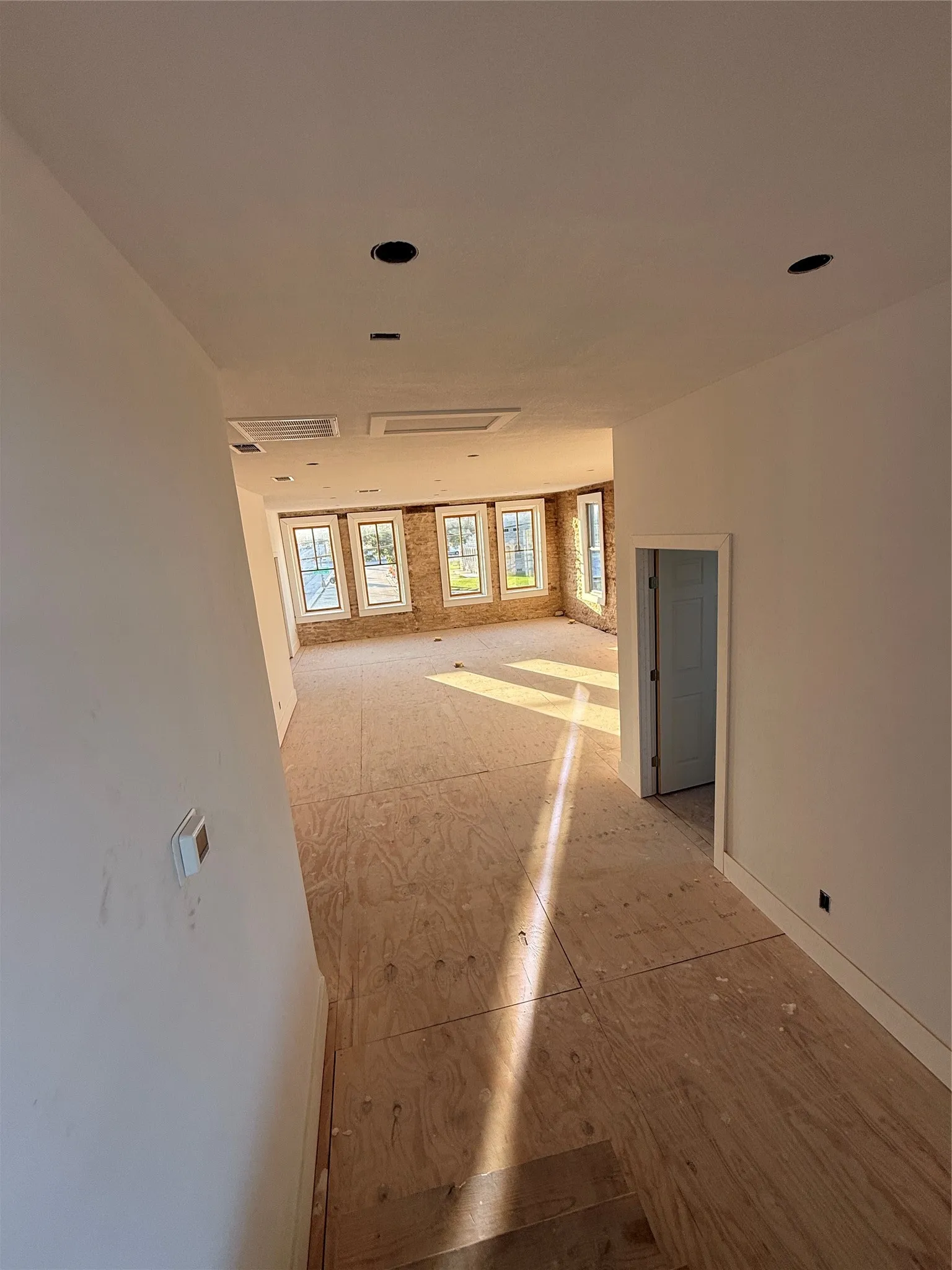 Office For Sale in Hamilton County , 102 N Bell, Hamilton, Texas 76531, 0, 0, Garage spaces, 1,624 Sqft, built in 1900, mls#21404141, Real Estate Agent in Hamilton, Homes For Sale in Hamilton county, Homes For Sale in Hamilton, Realtor in Hamilton Texas, Real Estate Brokerage Independent Realty Texas, Luminita Cordes Realtor
