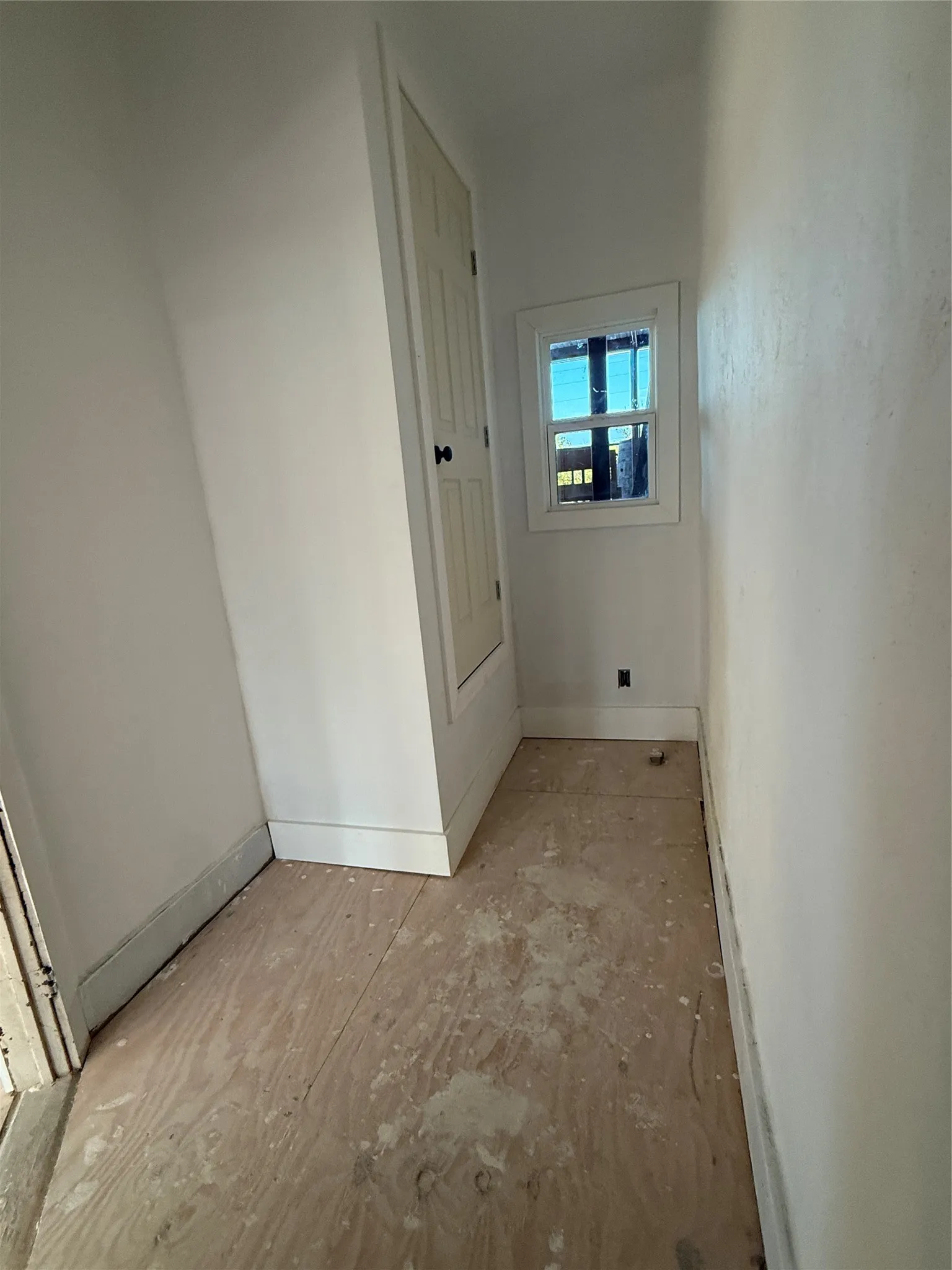Office For Sale in Hamilton County , 102 N Bell, Hamilton, Texas 76531, 0, 0, Garage spaces, 1,624 Sqft, built in 1900, mls#21404141, Real Estate Agent in Hamilton, Homes For Sale in Hamilton county, Homes For Sale in Hamilton, Realtor in Hamilton Texas, Real Estate Brokerage Independent Realty Texas, Luminita Cordes Realtor