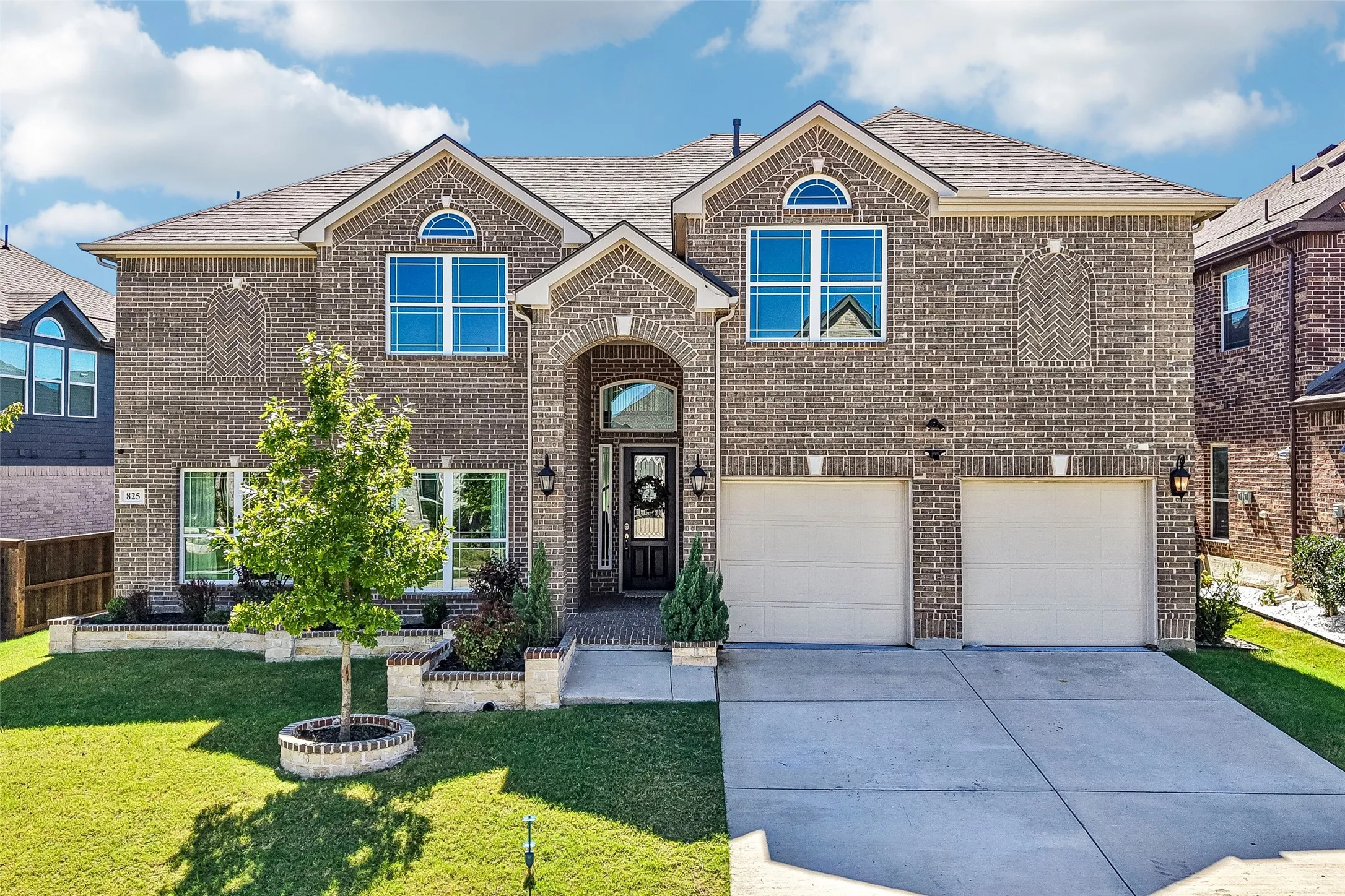 Single Family Residence For Sale in Collin County , 825 Violet Way, Celina, Texas 75009, 6 Bedroom, 4 Bathroom, 2 Garage spaces, 3,888 Sqft, built in 2021, mls#21395104, Real Estate Agent in Celina, Homes For Sale in Collin county, Homes For Sale in Celina, Realtor in Celina Texas, Real Estate Brokerage Independent Realty Texas, Luminita Cordes Realtor