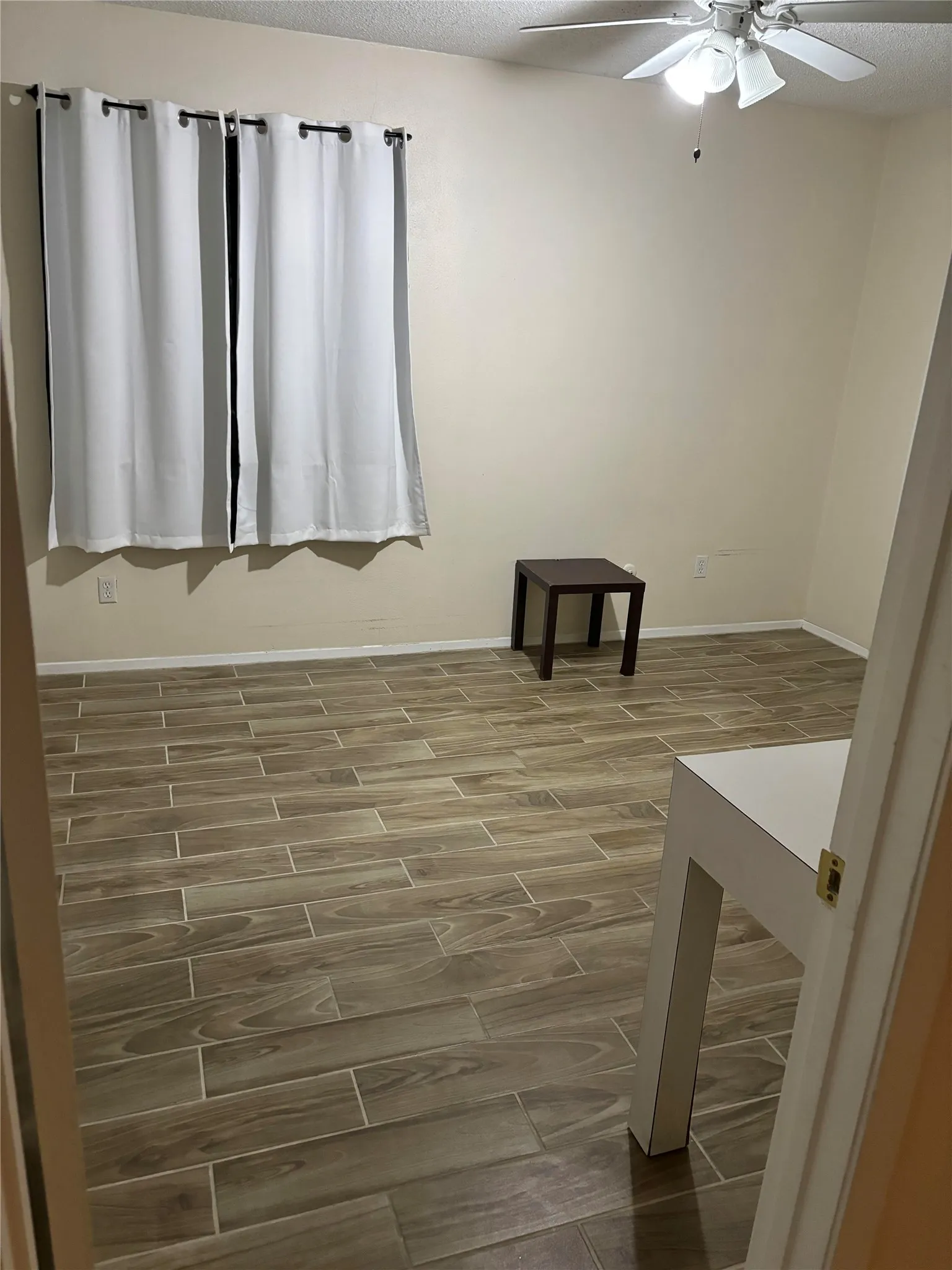 Condominium For Rent in Dallas County , 5921 Harvest Hill Road 2086, Dallas, Texas 75230, 1 Bedroom, 1 Bathroom, Garage spaces, 658 Sqft, built in 1970, mls#21405800, Real Estate Agent in Dallas, Homes For Rent in Dallas county, Homes For Rent in Dallas, Realtor in Dallas Texas, Real Estate Brokerage Independent Realty Texas, Luminita Cordes Realtor