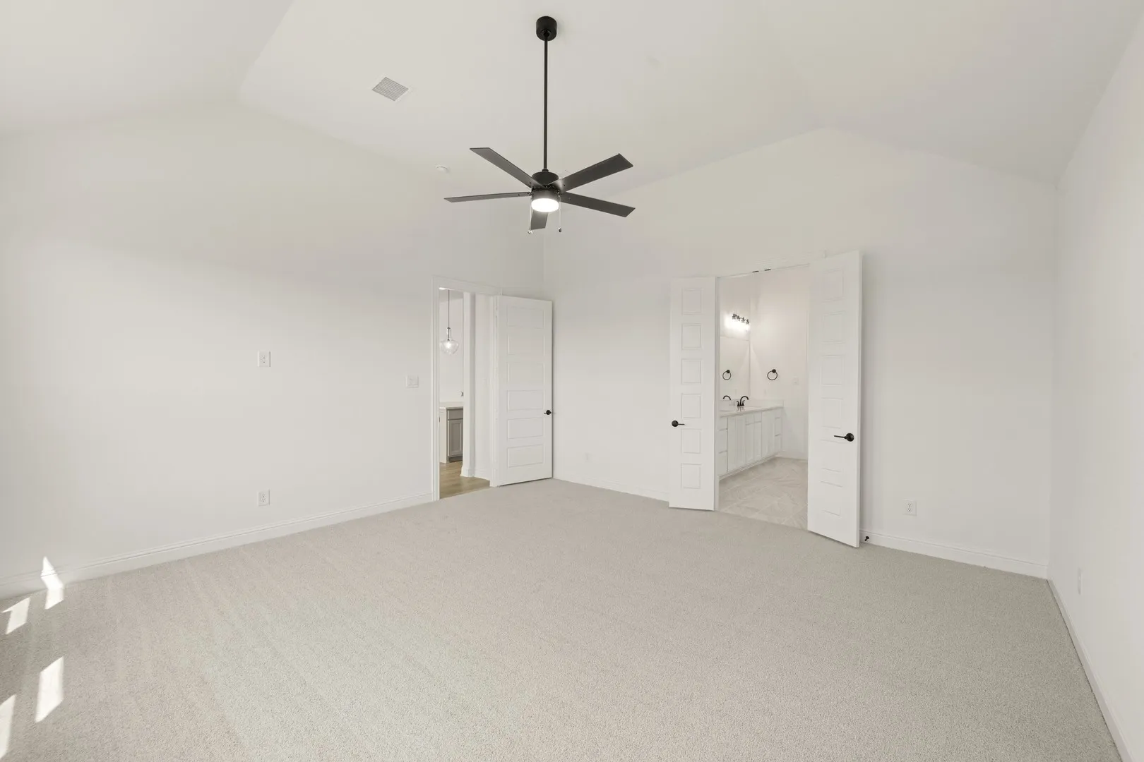 Single Family Residence For Sale in Johnson County , 2608 Alyssa Street, Burleson, Texas 76028, 3 Bedroom, 3 Bathroom, 2 Garage spaces, 2,610 Sqft, built in 2026, mls#21405801, Real Estate Agent in Burleson, Homes For Sale in Johnson county, Homes For Sale in Burleson, Realtor in Burleson Texas, Real Estate Brokerage Independent Realty Texas, Luminita Cordes Realtor