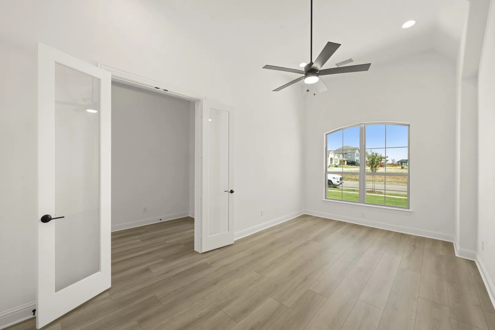 Single Family Residence For Sale in Johnson County , 2608 Alyssa Street, Burleson, Texas 76028, 3 Bedroom, 3 Bathroom, 2 Garage spaces, 2,610 Sqft, built in 2026, mls#21405801, Real Estate Agent in Burleson, Homes For Sale in Johnson county, Homes For Sale in Burleson, Realtor in Burleson Texas, Real Estate Brokerage Independent Realty Texas, Luminita Cordes Realtor