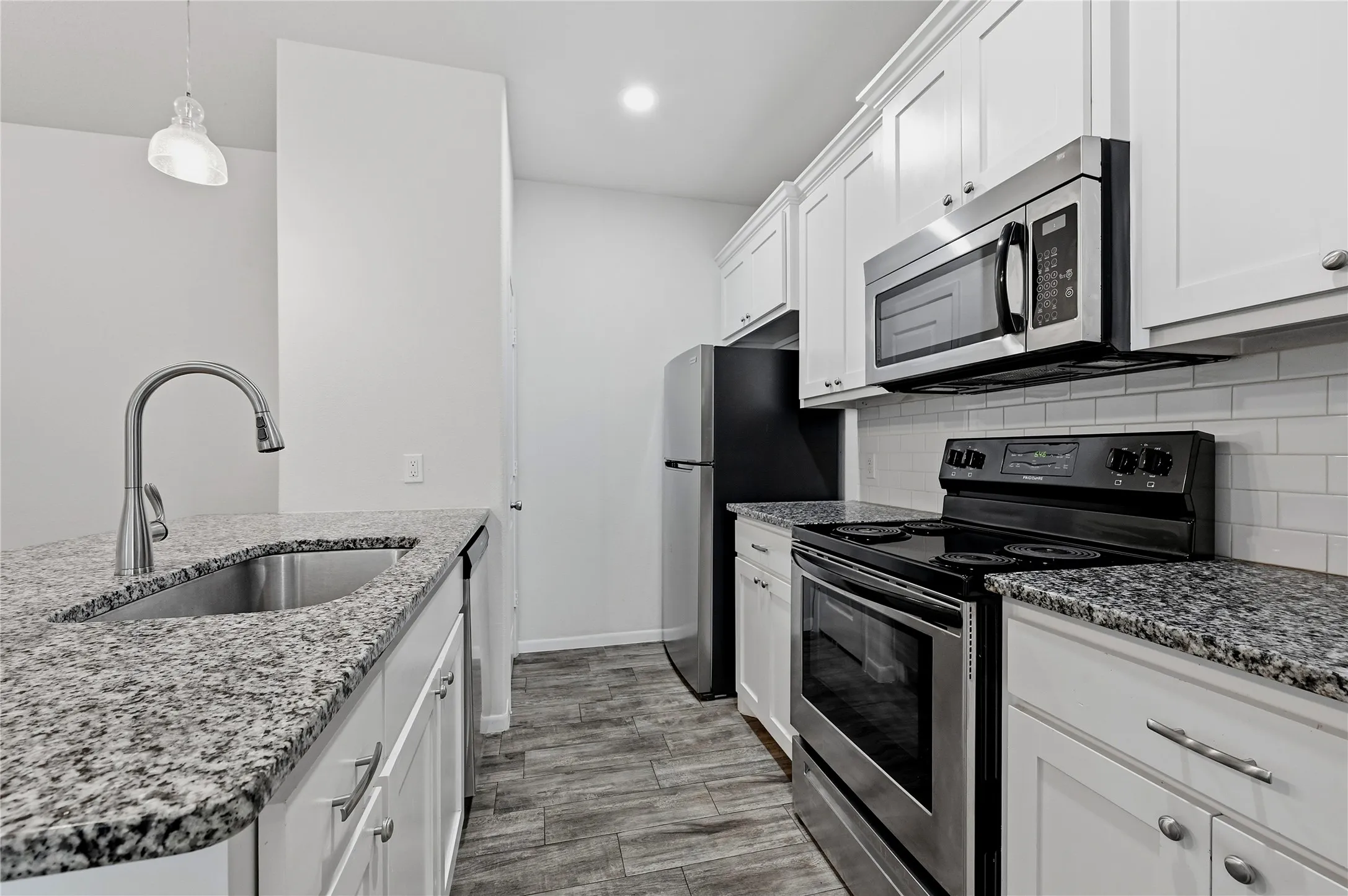 Duplex For Rent in Grayson County , 2333 N Hickory Street, Sherman, Texas 75092, 3 Bedroom, 2 Bathroom, 1 Garage spaces, 1,100 Sqft, built in 2020, mls#21405798, Real Estate Agent in Sherman, Homes For Rent in Grayson county, Homes For Rent in Sherman, Realtor in Sherman Texas, Real Estate Brokerage Independent Realty Texas, Luminita Cordes Realtor