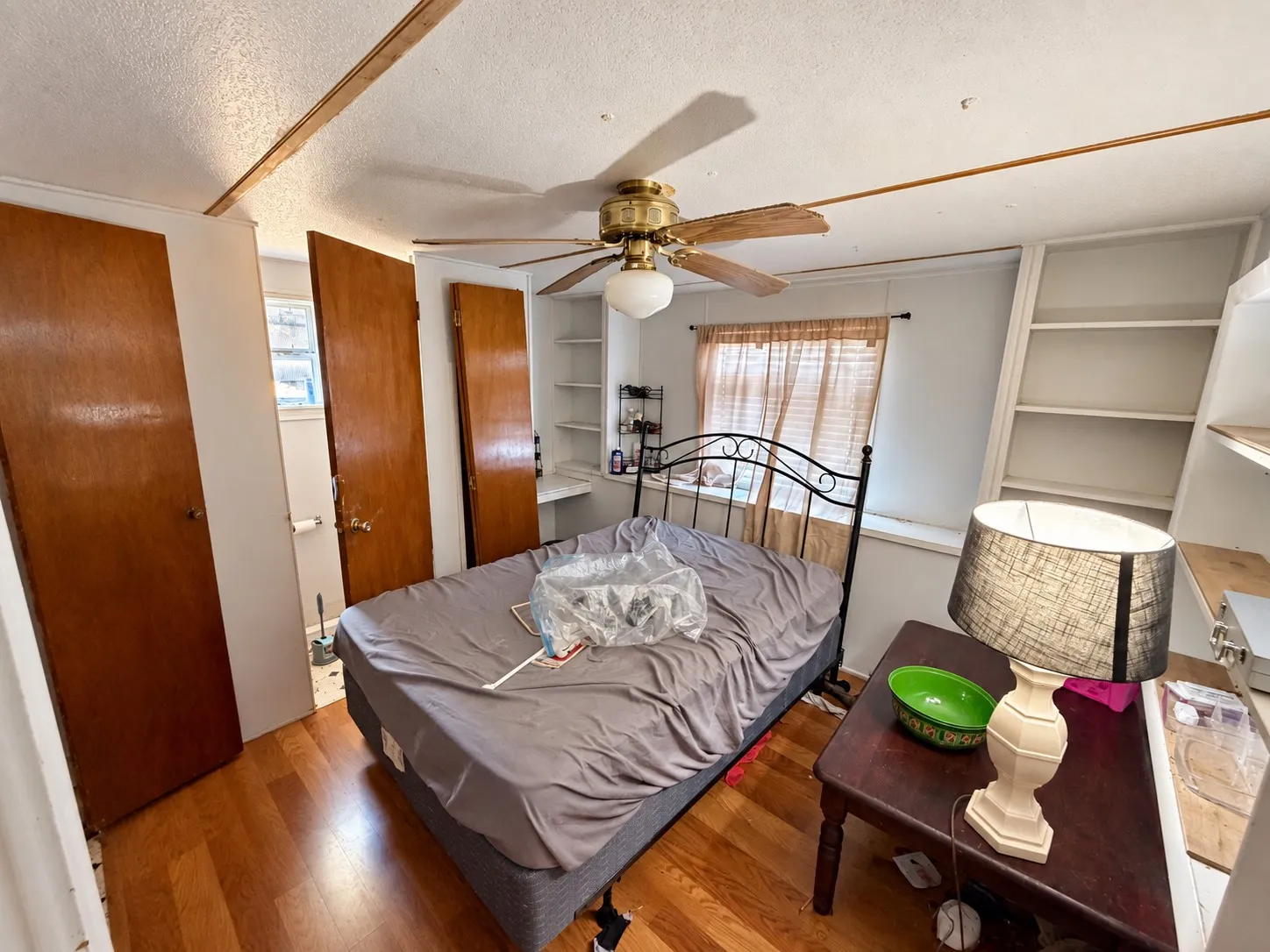 Mobile Home For Sale in Hood County , 3048 Green Meadows Road, Granbury, Texas 76049, 2 Bedroom, 2 Bathroom, Garage spaces, 1,020 Sqft, built in 1971, mls#21402336, Real Estate Agent in Granbury, Homes For Sale in Hood county, Homes For Sale in Granbury, Realtor in Granbury Texas, Real Estate Brokerage Independent Realty Texas, Luminita Cordes Realtor