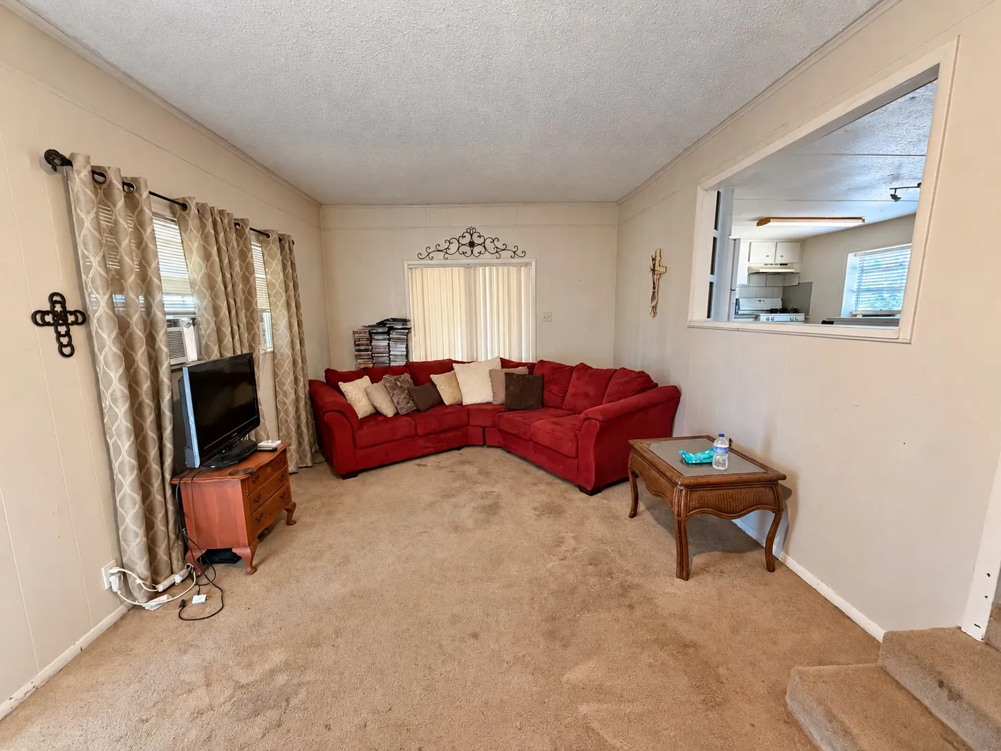 Mobile Home For Sale in Hood County , 3048 Green Meadows Road, Granbury, Texas 76049, 2 Bedroom, 2 Bathroom, Garage spaces, 1,020 Sqft, built in 1971, mls#21402336, Real Estate Agent in Granbury, Homes For Sale in Hood county, Homes For Sale in Granbury, Realtor in Granbury Texas, Real Estate Brokerage Independent Realty Texas, Luminita Cordes Realtor