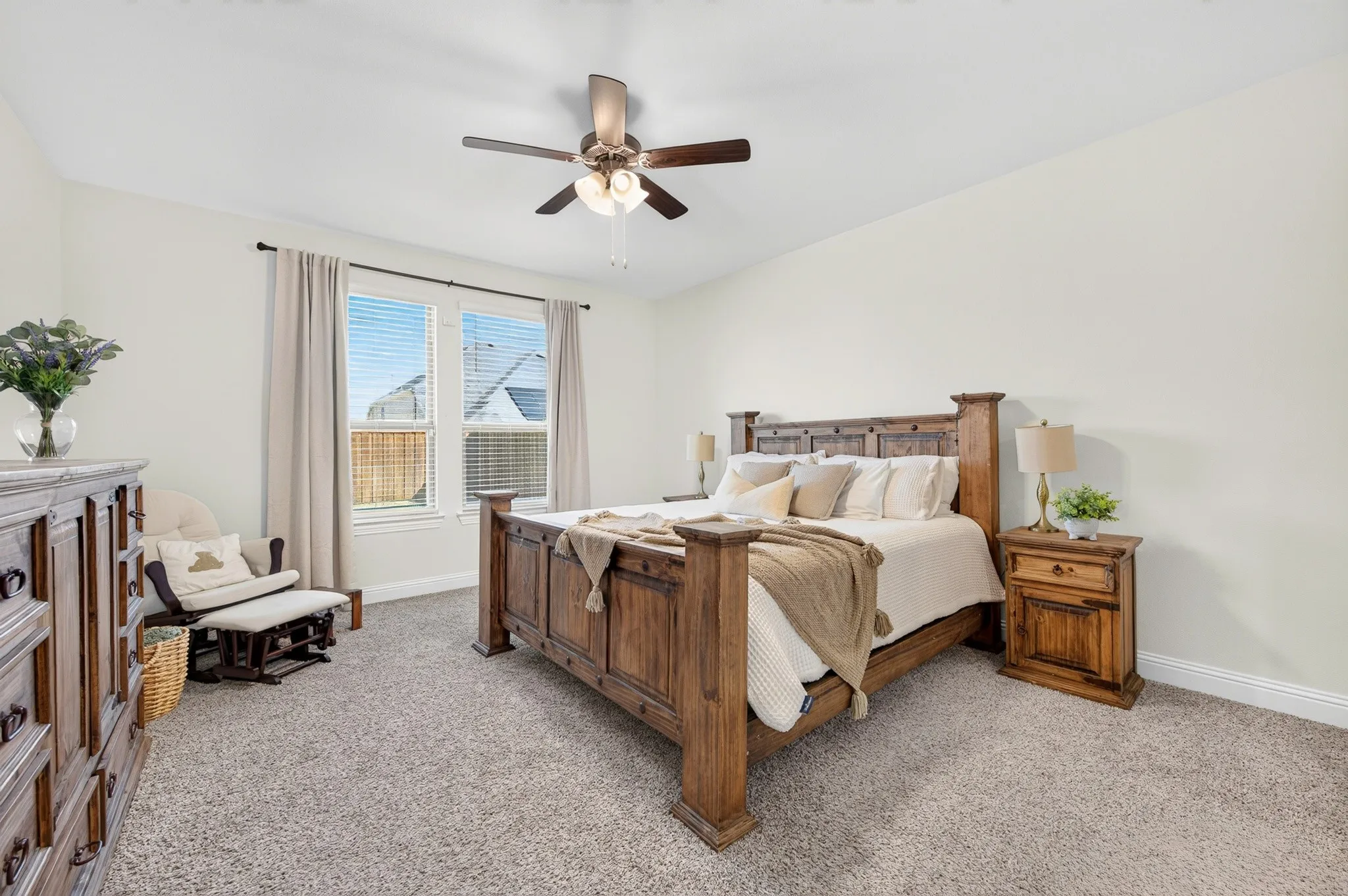 Single Family Residence For Sale in Denton County , 3829 Pearlwood Road, Little Elm, Texas 75068, 4 Bedroom, 3 Bathroom, 2 Garage spaces, 2,780 Sqft, built in 2024, mls#21404285, Real Estate Agent in Little Elm, Homes For Sale in Denton county, Homes For Sale in Little Elm, Realtor in Little Elm Texas, Real Estate Brokerage Independent Realty Texas, Luminita Cordes Realtor