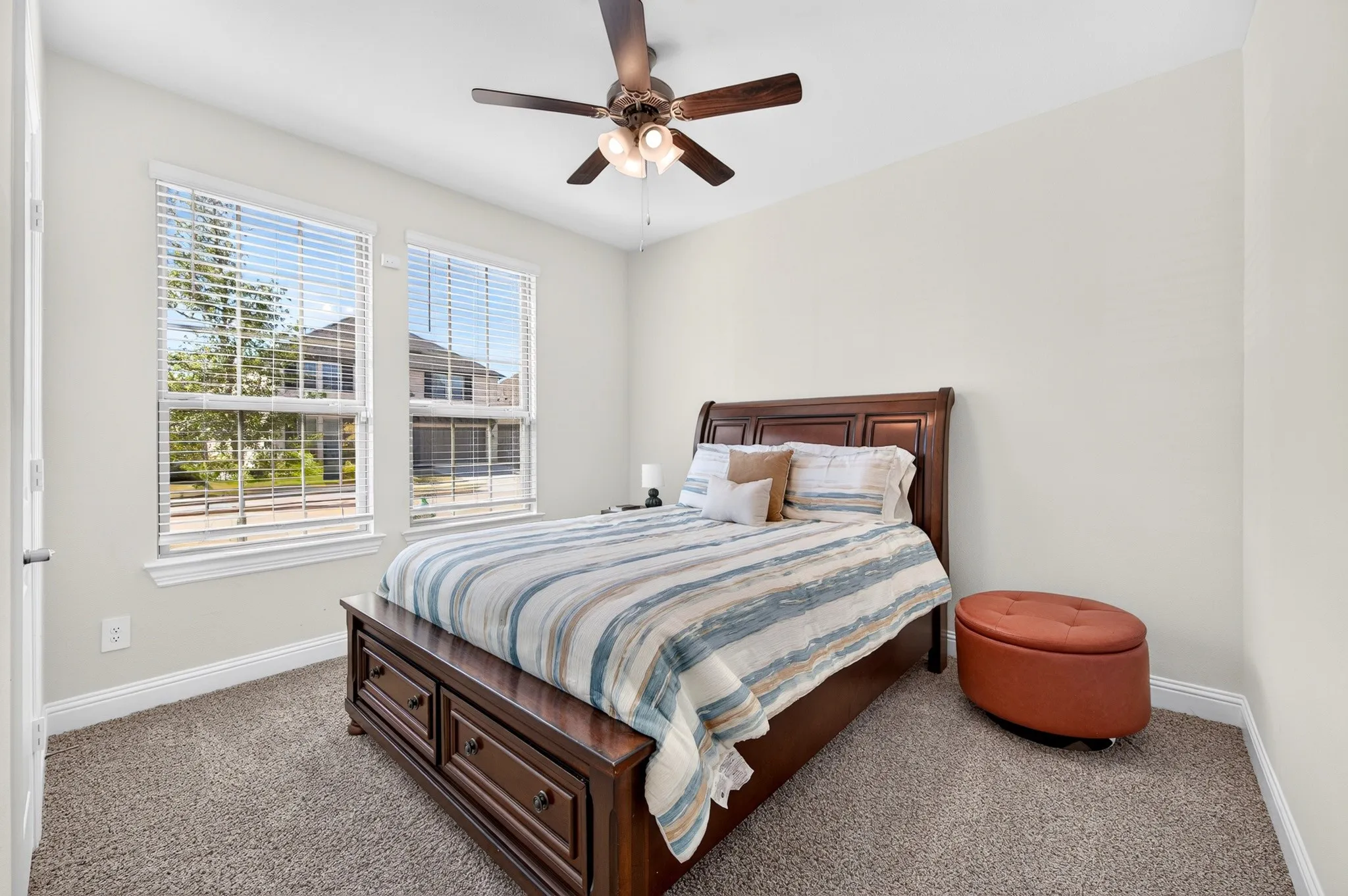 Single Family Residence For Sale in Denton County , 3829 Pearlwood Road, Little Elm, Texas 75068, 4 Bedroom, 3 Bathroom, 2 Garage spaces, 2,780 Sqft, built in 2024, mls#21404285, Real Estate Agent in Little Elm, Homes For Sale in Denton county, Homes For Sale in Little Elm, Realtor in Little Elm Texas, Real Estate Brokerage Independent Realty Texas, Luminita Cordes Realtor