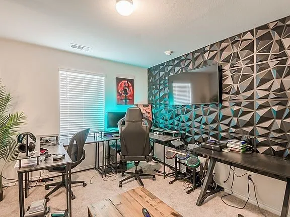 Single Family Residence For Rent in Tarrant County , 5632 Shore Point Trail, Fort Worth, Texas 76119, 3 Bedroom, 3 Bathroom, 2 Garage spaces, 1,682 Sqft, built in 2022, mls#21405820, Real Estate Agent in Fort Worth, Homes For Rent in Tarrant county, Homes For Rent in Fort Worth, Realtor in Fort Worth Texas, Real Estate Brokerage Independent Realty Texas, Luminita Cordes Realtor