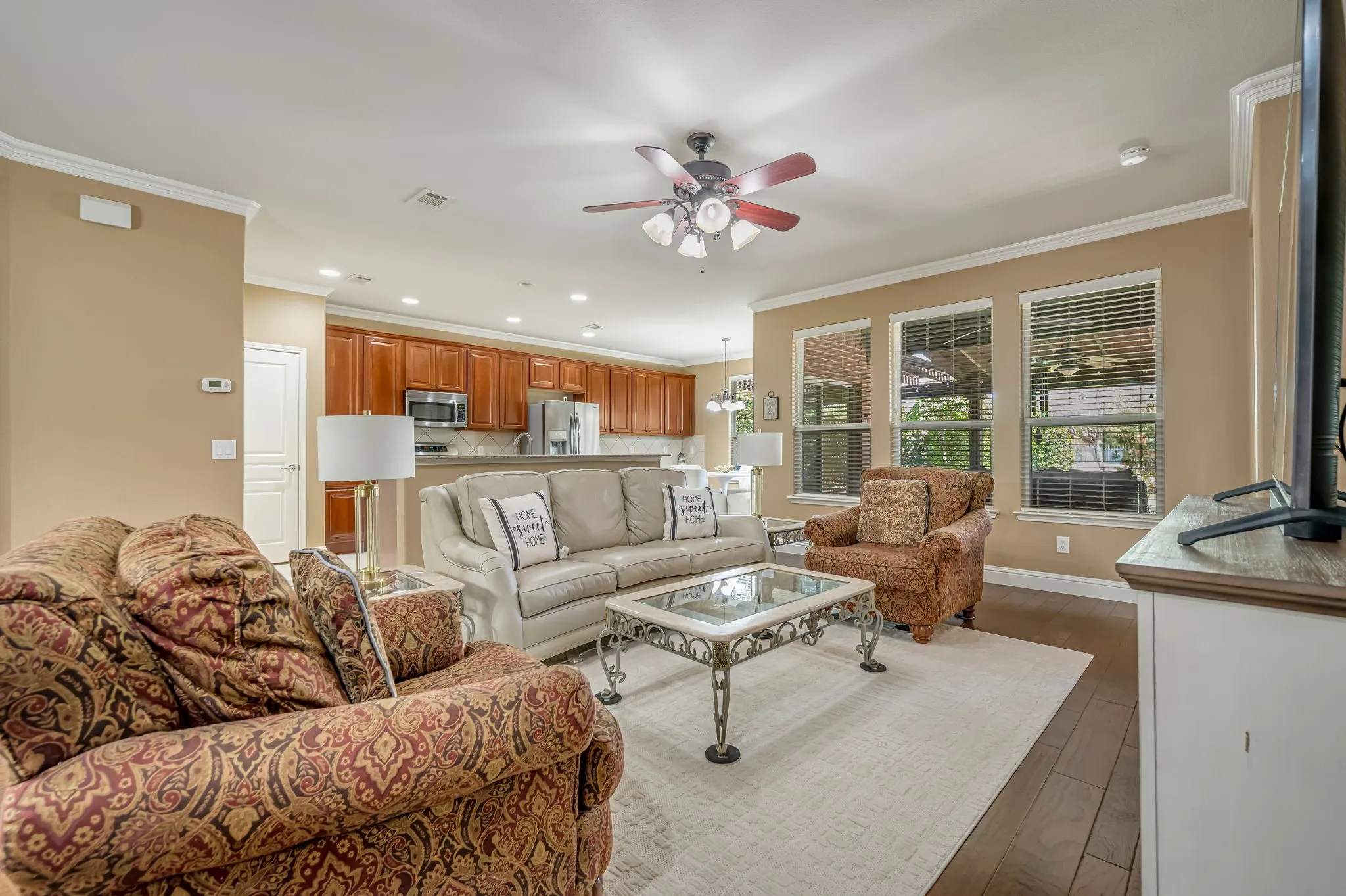 Single Family Residence For Sale in Denton County , 6772 Festival Lane, Frisco, Texas 75036, 3 Bedroom, 2 Bathroom, 2 Garage spaces, 1,990 Sqft, built in 2010, mls#21403940, Real Estate Agent in Frisco, Homes For Sale in Denton county, Homes For Sale in Frisco, Realtor in Frisco Texas, Real Estate Brokerage Independent Realty Texas, Luminita Cordes Realtor