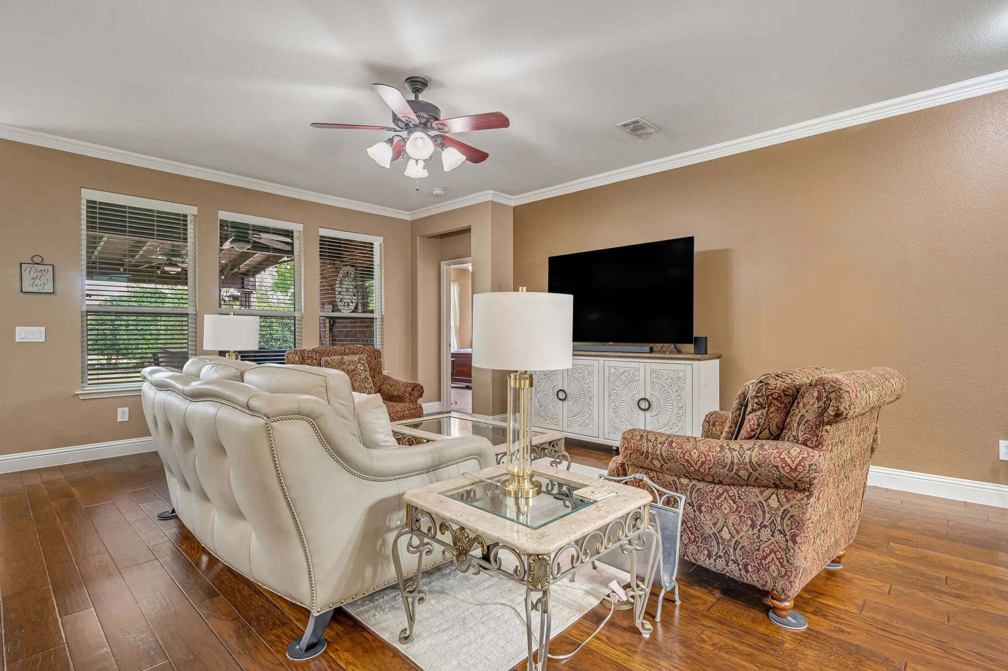 Single Family Residence For Sale in Denton County , 6772 Festival Lane, Frisco, Texas 75036, 3 Bedroom, 2 Bathroom, 2 Garage spaces, 1,990 Sqft, built in 2010, mls#21403940, Real Estate Agent in Frisco, Homes For Sale in Denton county, Homes For Sale in Frisco, Realtor in Frisco Texas, Real Estate Brokerage Independent Realty Texas, Luminita Cordes Realtor