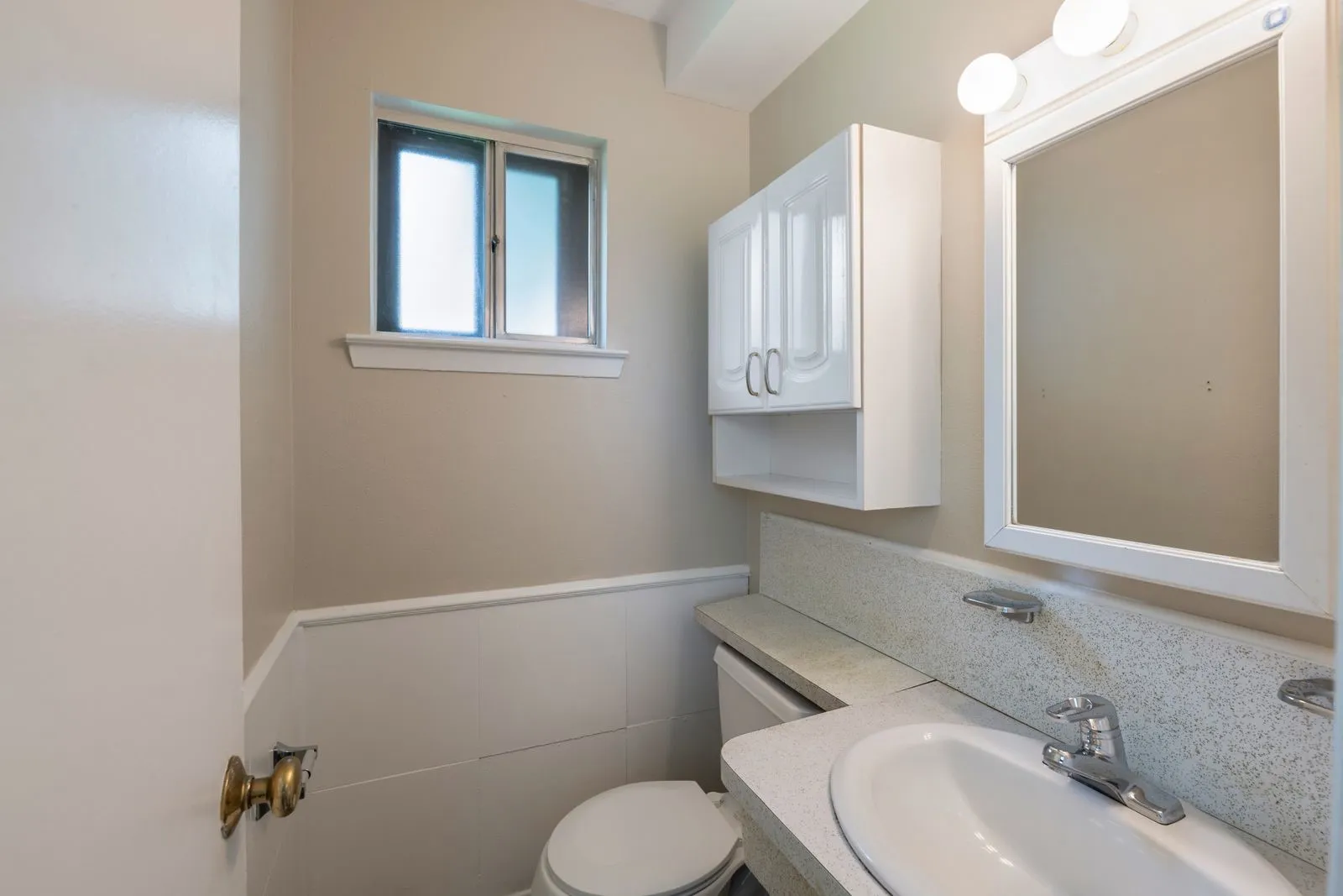 Single Family Residence For Rent in Dallas County , 11324 Prelude Drive, Dallas, Texas 75238, 3 Bedroom, 2 Bathroom, Garage spaces, 1,344 Sqft, built in 1961, mls#21405846, Real Estate Agent in Dallas, Homes For Rent in Dallas county, Homes For Rent in Dallas, Realtor in Dallas Texas, Real Estate Brokerage Independent Realty Texas, Luminita Cordes Realtor