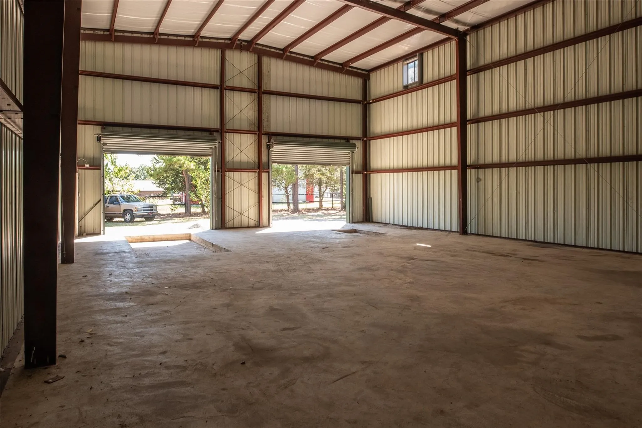 Improved Land For Sale in Collin County , 440 Holly Lane, Lucas, Texas 75002, 0, 0, Garage spaces, 0 Sqft, built in 1981, mls#21405844, Real Estate Agent in Lucas, Homes For Sale in Collin county, Homes For Sale in Lucas, Realtor in Lucas Texas, Real Estate Brokerage Independent Realty Texas, Luminita Cordes Realtor